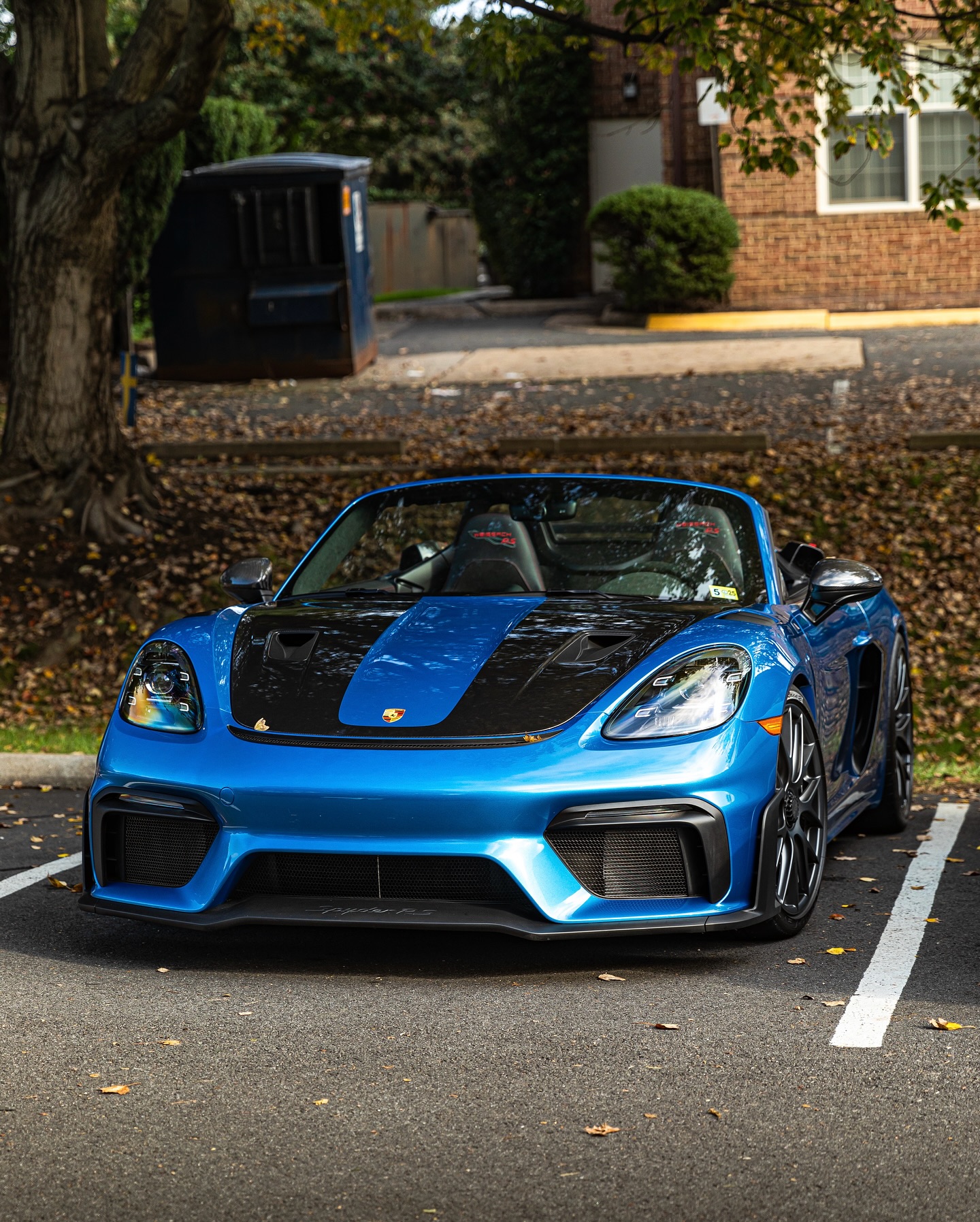 Porsche 718 Spyder RS in South Sea Blue vs Cayman GT4 RS in