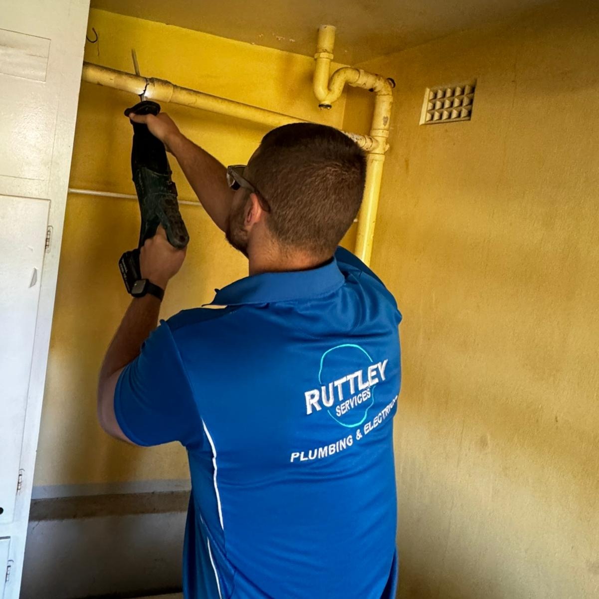 Ruttley Services - Plumbing and Electrical