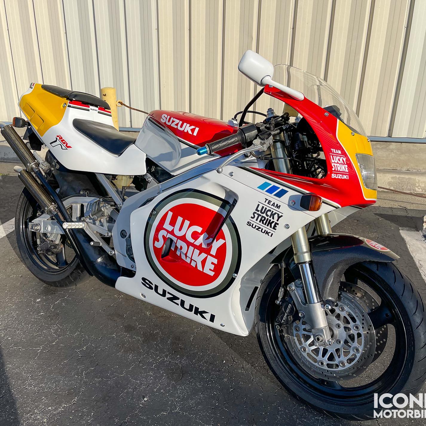Our 3rd listing for the day is a 1992 Suzuki RGV250 Lucky Strike