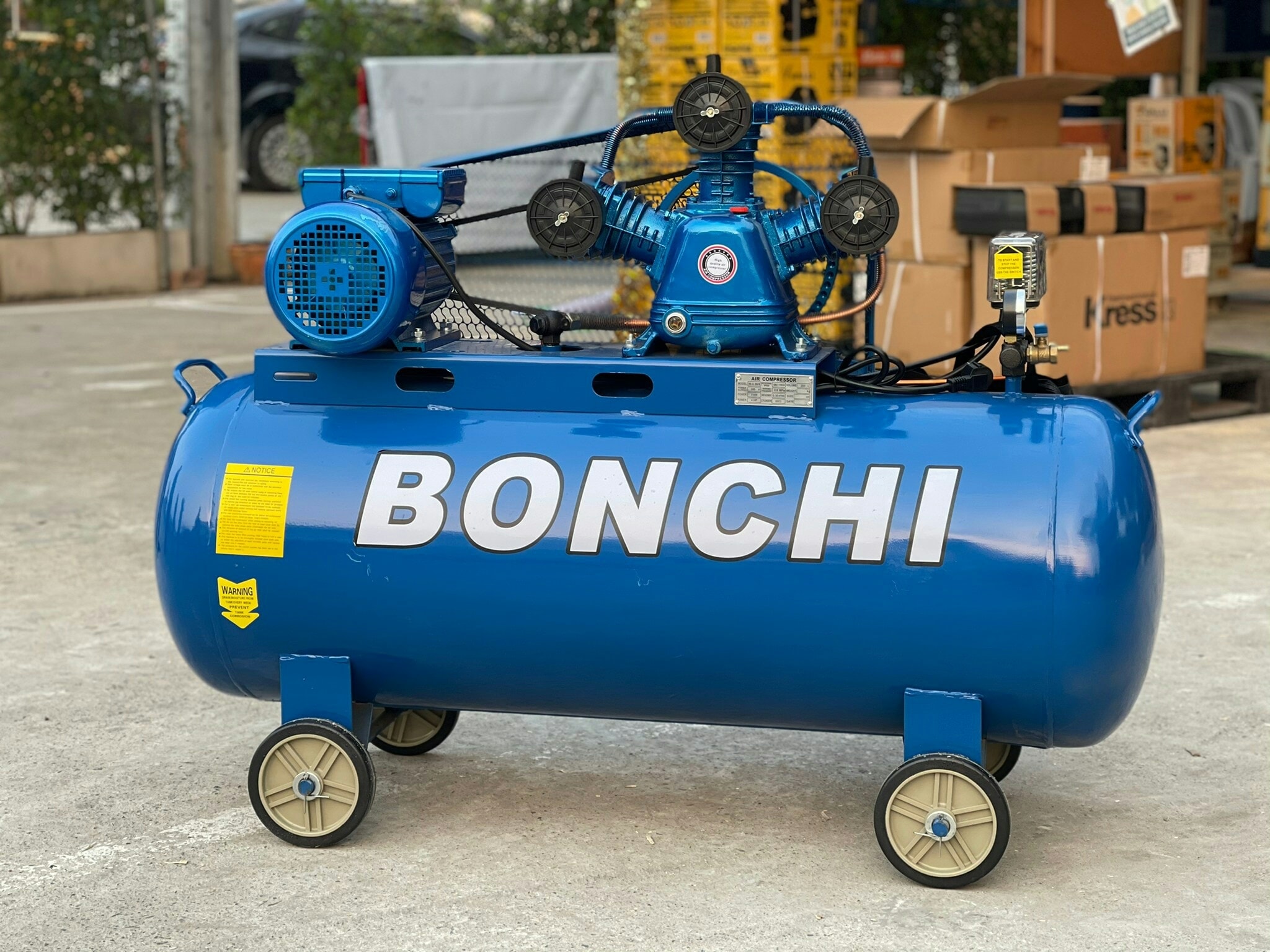 ️ปั้มลมสายพาน Bonchi ขนาด 200 ลิตร... - พีพีเครื่องมือช่าง