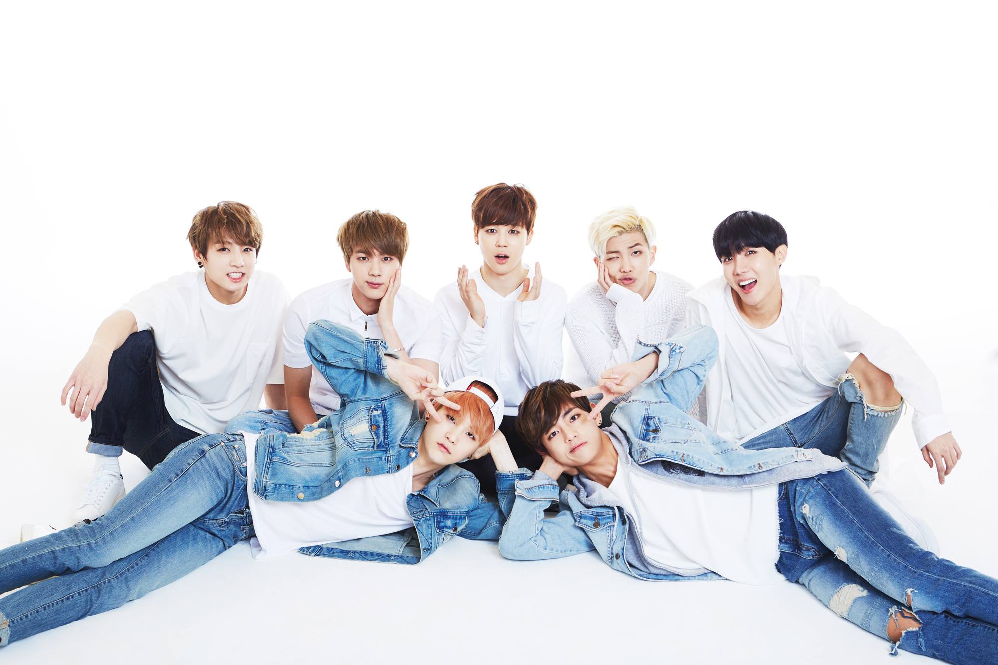 BTS - [2015 BTS FESTA] 2nd Anniversary 가족사진 'Real Family