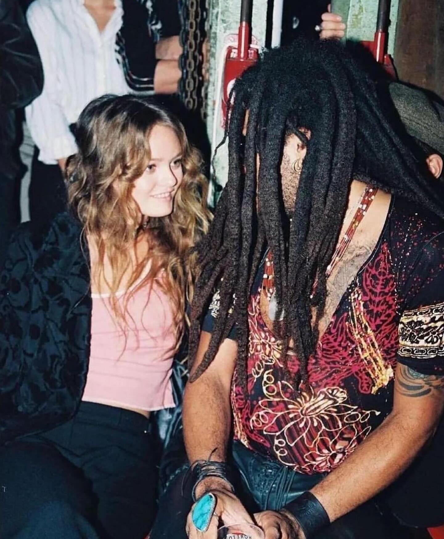 ➖ @rbitalia Vanessa Paradis and Lenny Kravitz during their