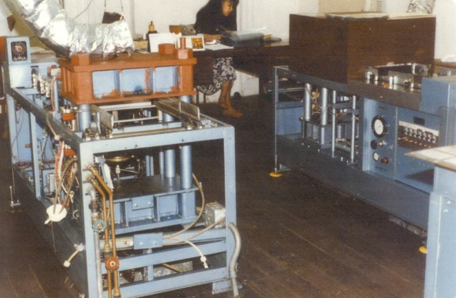 Immigration - The IC Laminating Machine - Where Singapore's first ...