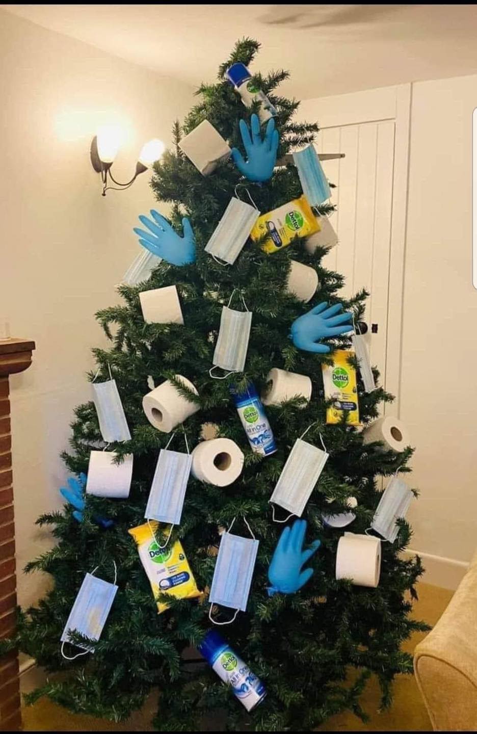Sapin De Noel A Humour D Une Page Qui Sert A Rien Facebook