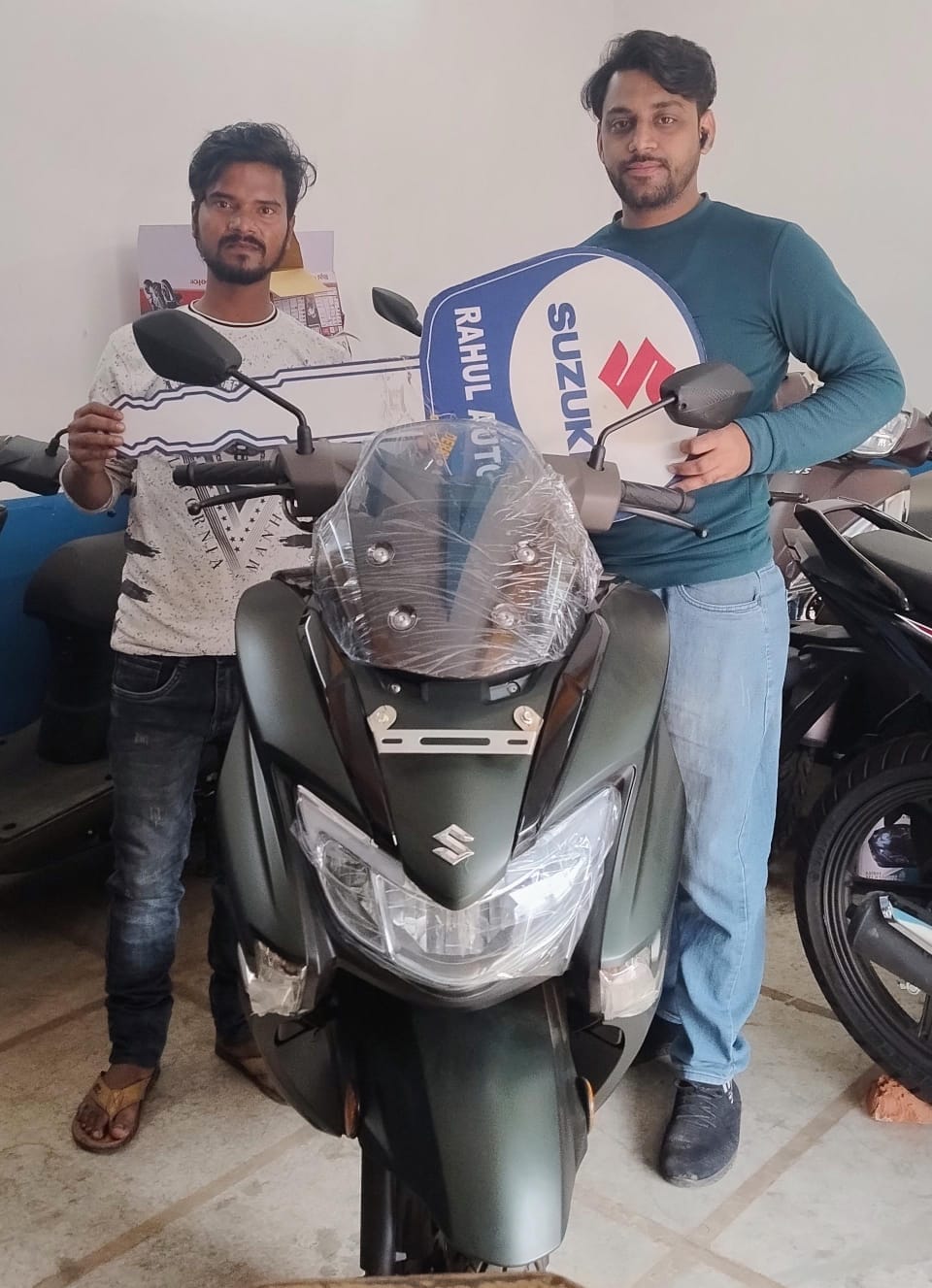 RAHUL AUTO | Kolkata
