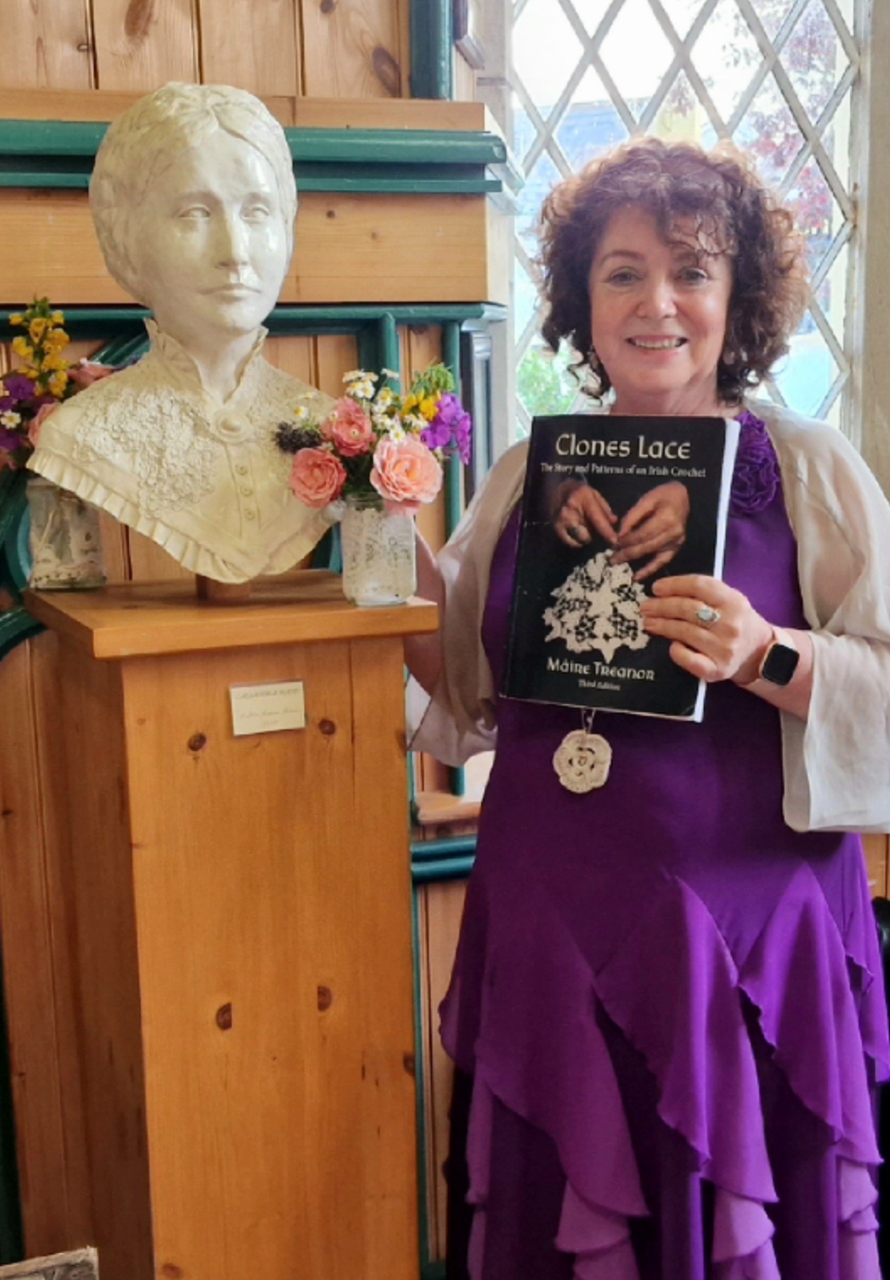 Máire Treanor returns to IAC this spring by popular demand! Join