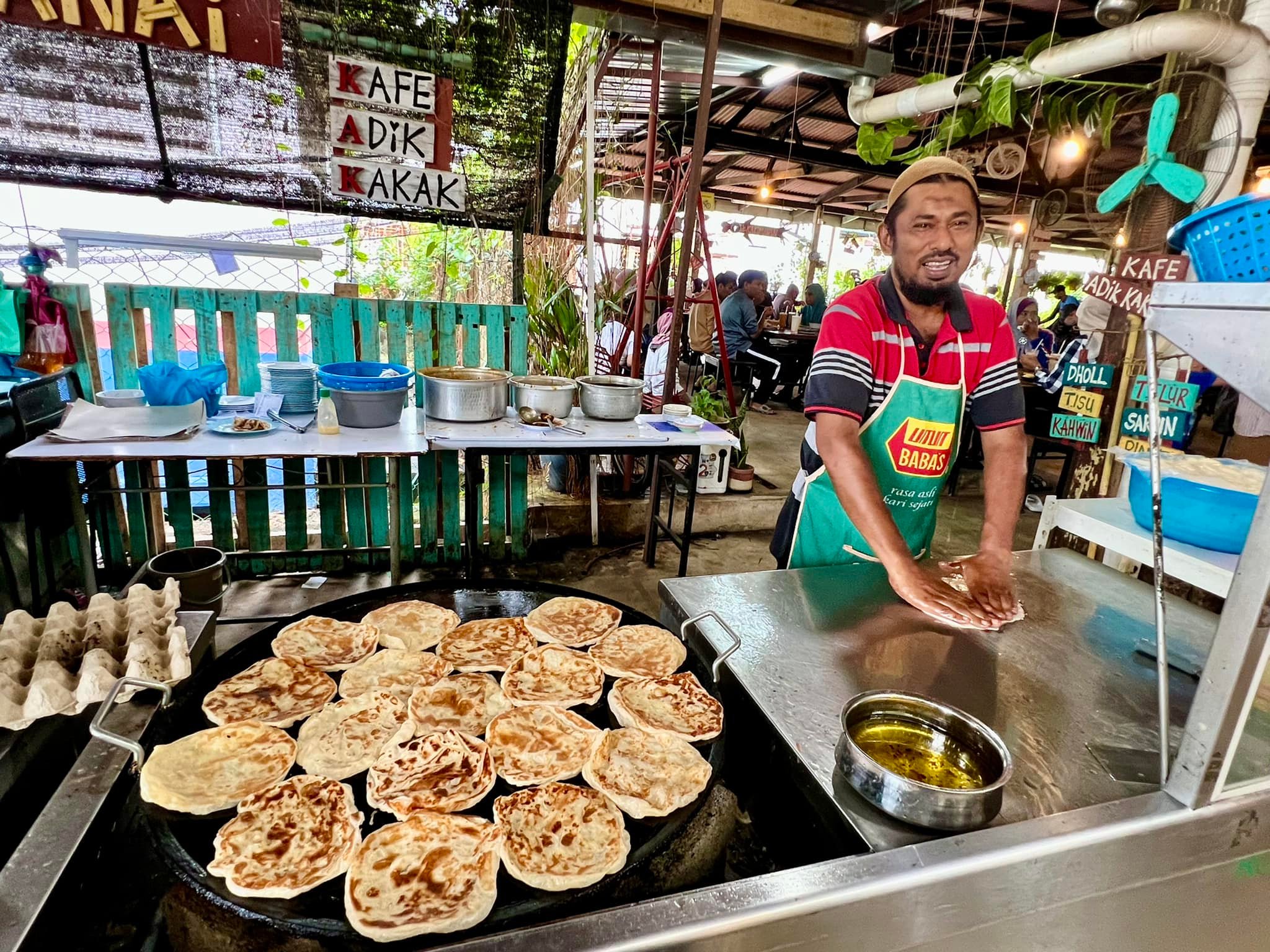 KAFE adik KAKAK - ROTI CANAI, ROTI TISU, MURTABAK, ROTI... | Facebook