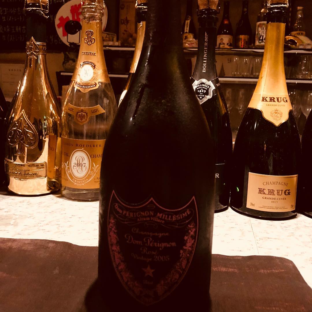 琉球創作ダイニング シャングリ 泡 ピンクのドンペリ くんぴーのぺりどん 飲みたい人 ドンペリ ドンペリロゼ ピンドン シャンパン シャンパン好き シャンパン好きと繋がりたい ドンペリ好き ピンク ロゼ 沖縄 那覇市 松山 シャングリ泡 Facebook