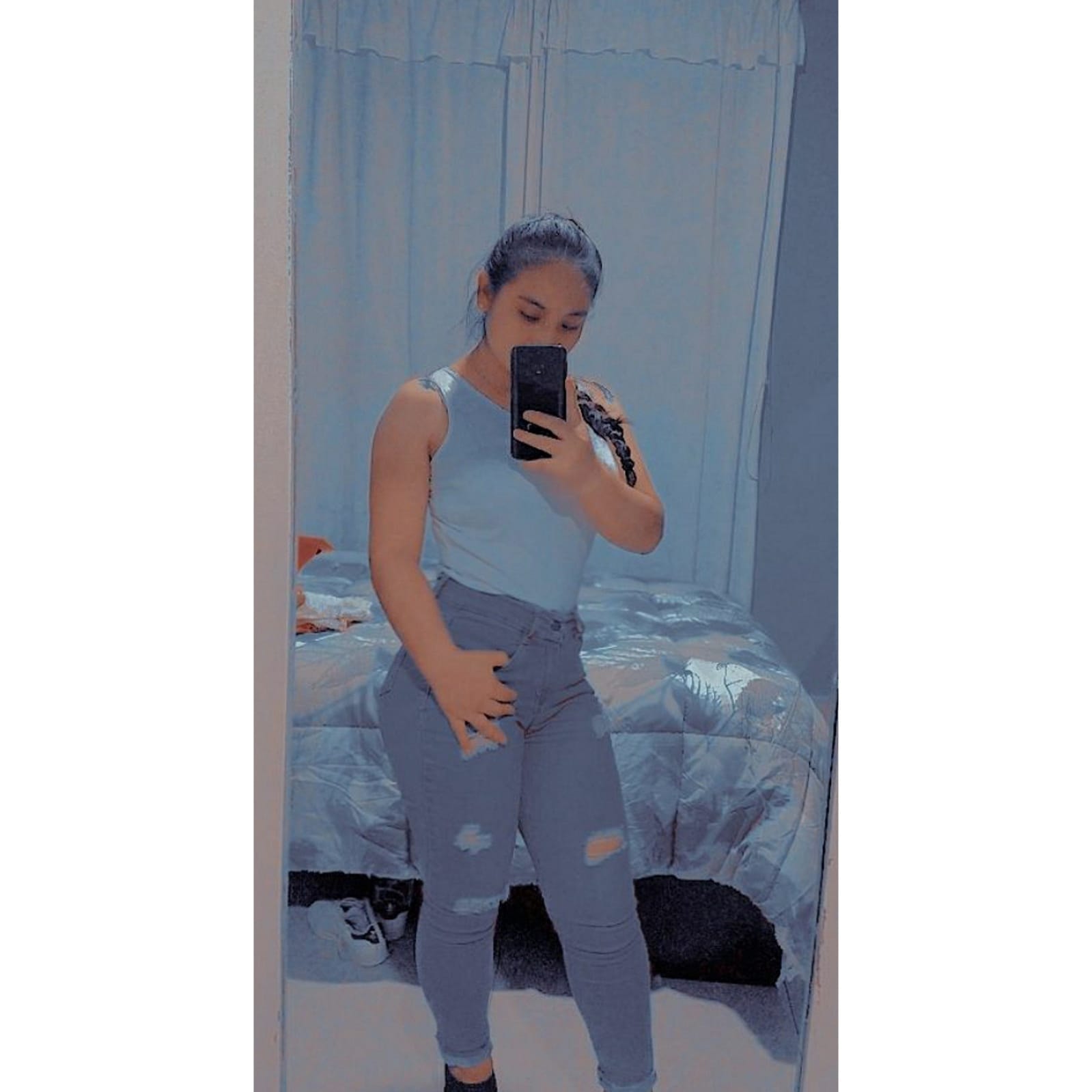 Vicky AC