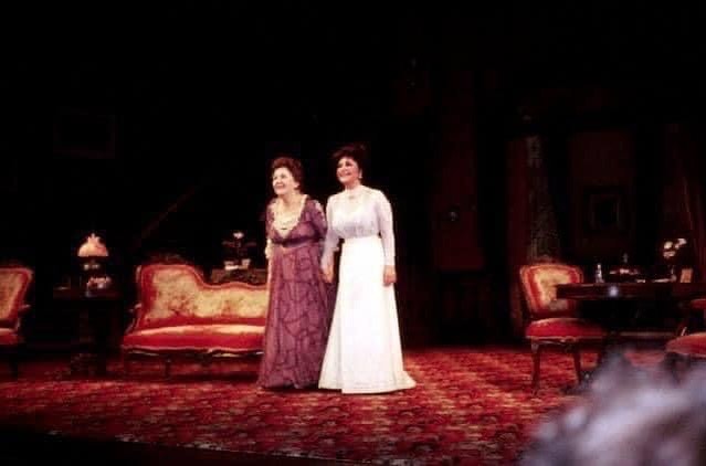 And Introducing Maureen Stapleton