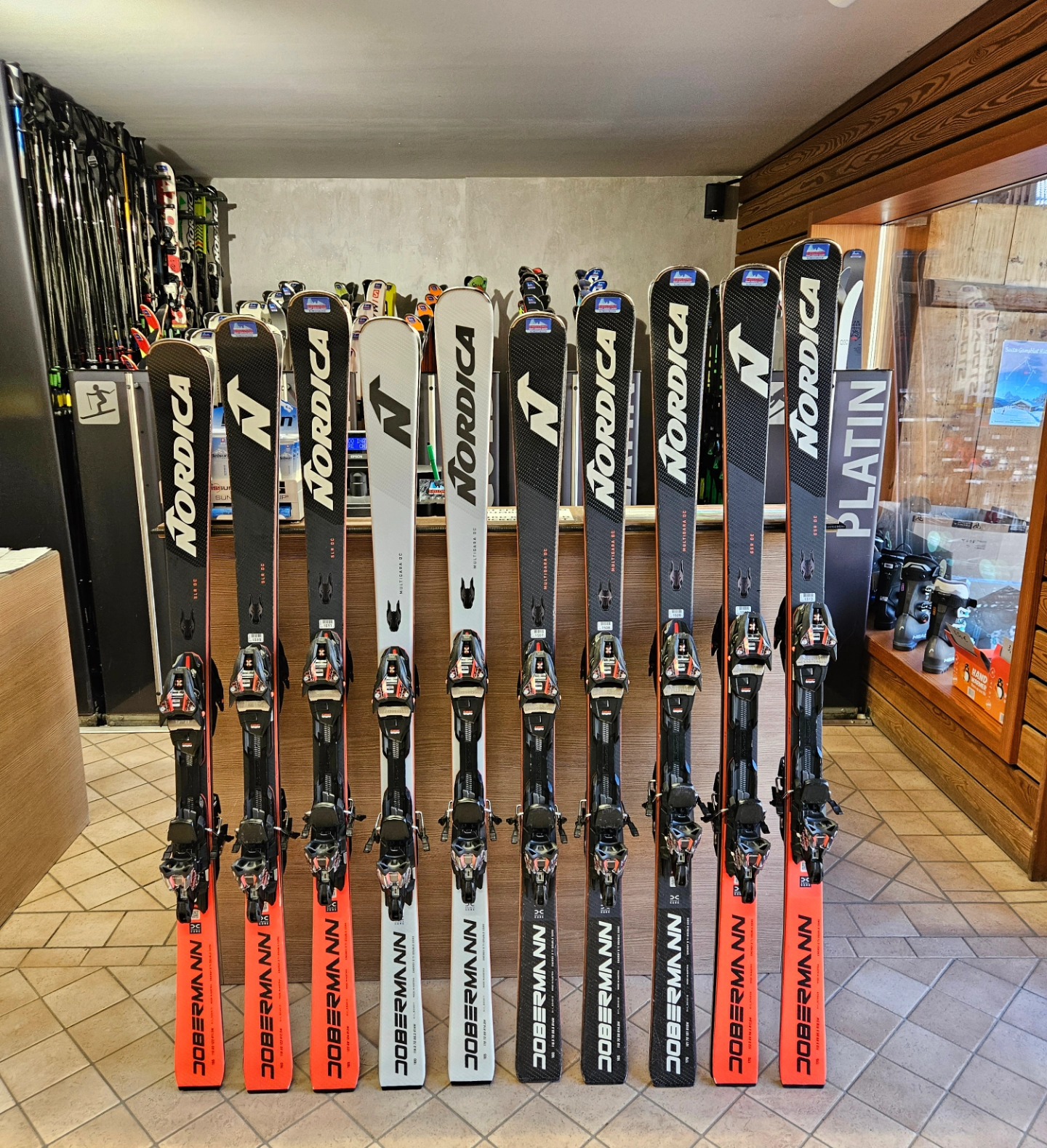 ? NORDICA 24-25 ? Nordica Dobermann Multigara, SLR & GSR 