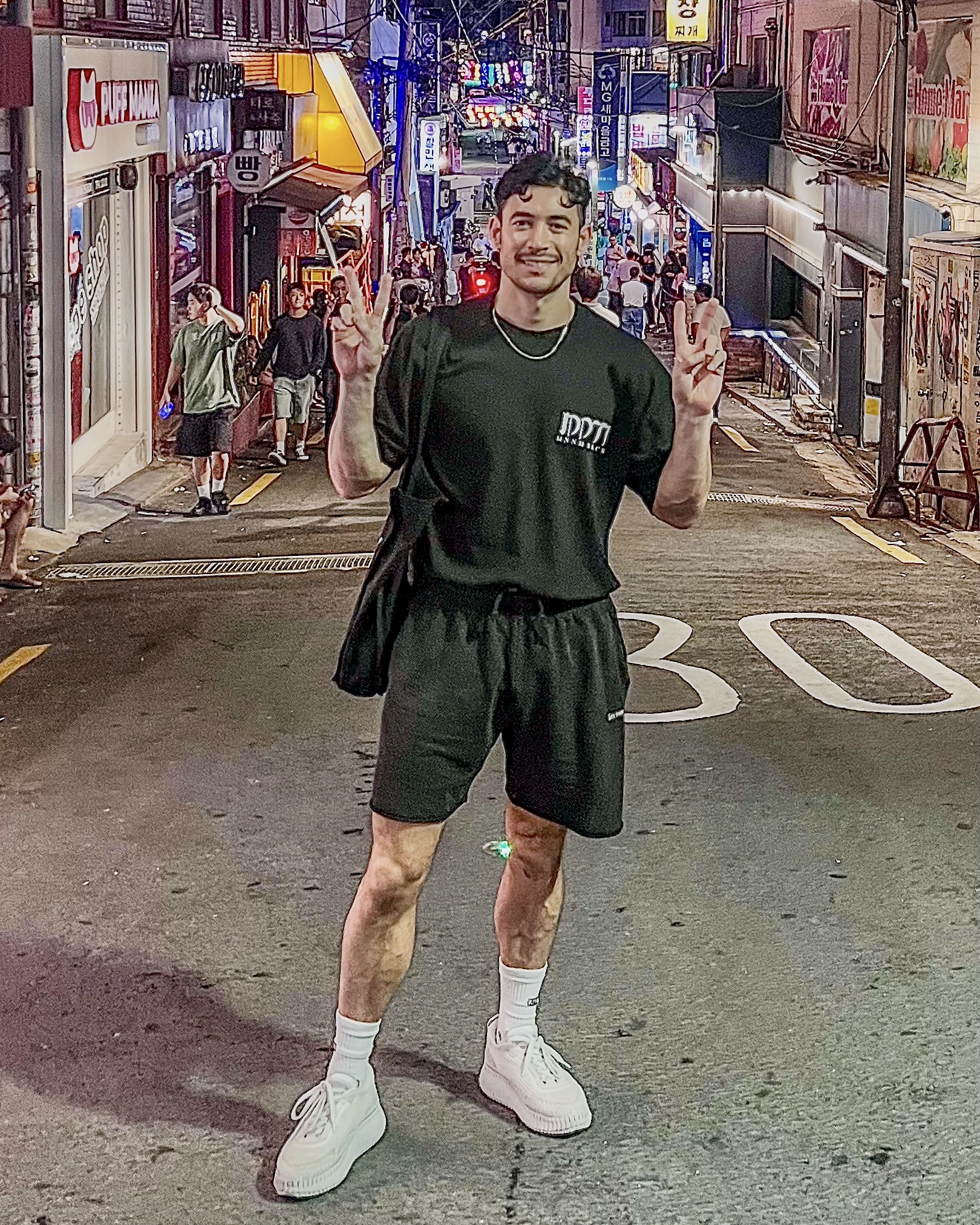 ✌️✌️ always fun touring in Asia! South Korea, Singapore, China 