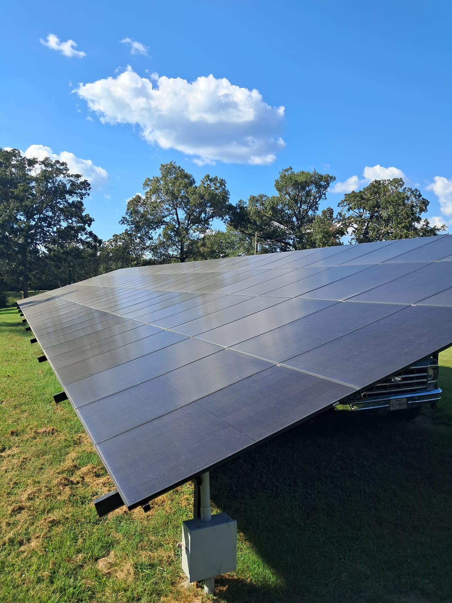 SolarWorld LLC | Kemp TX