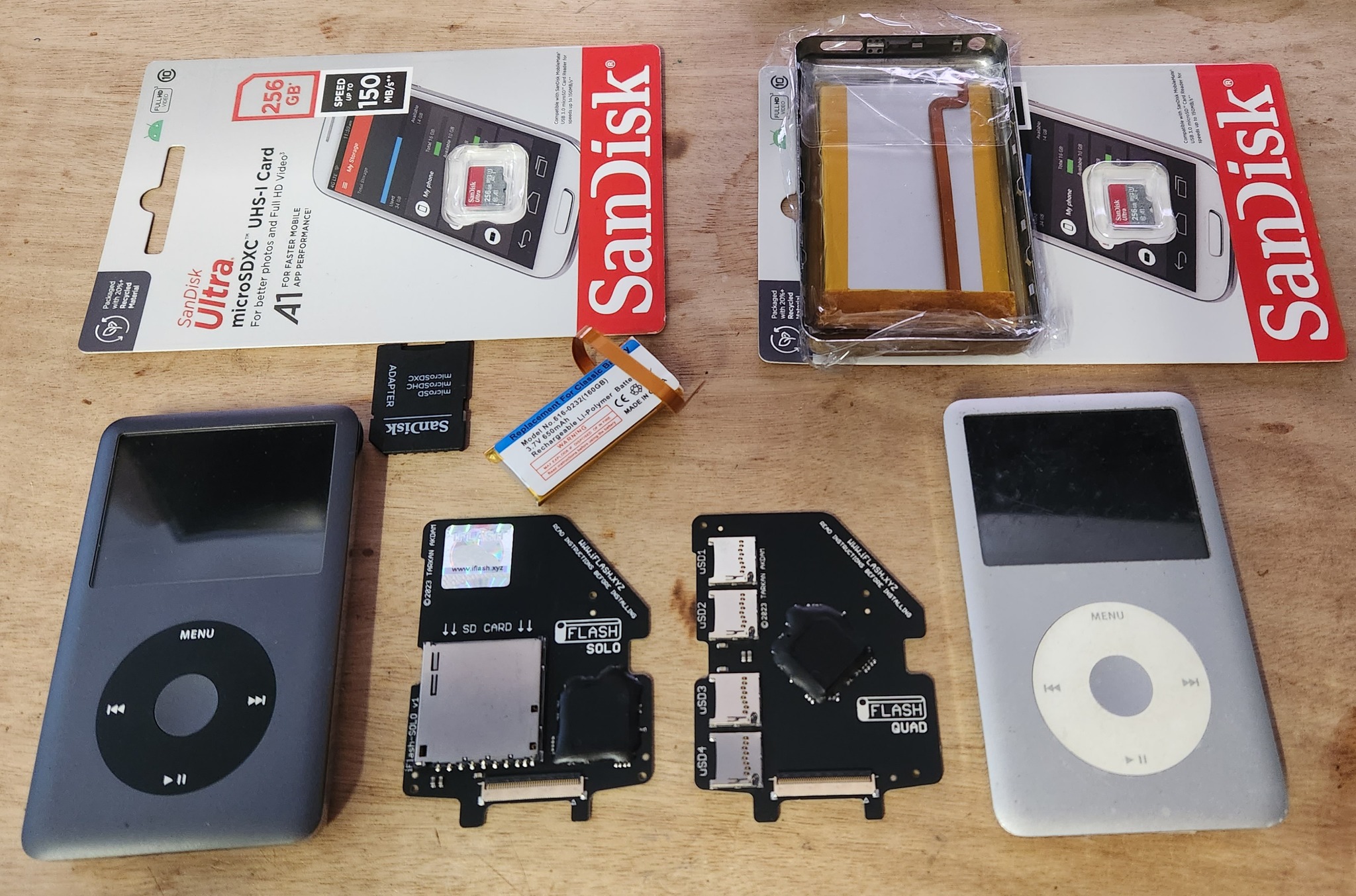 Upgraded iPod classic with 256GB iflash quad and 3000 mah battery