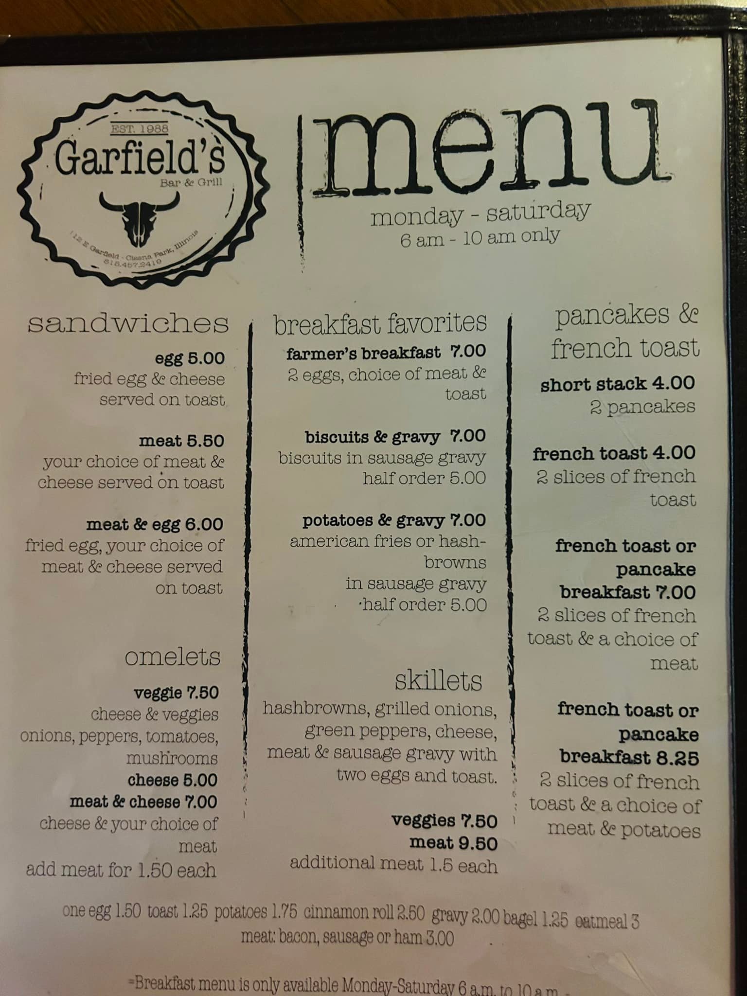 Garfield's Bar & Grill | Cissna Park IL