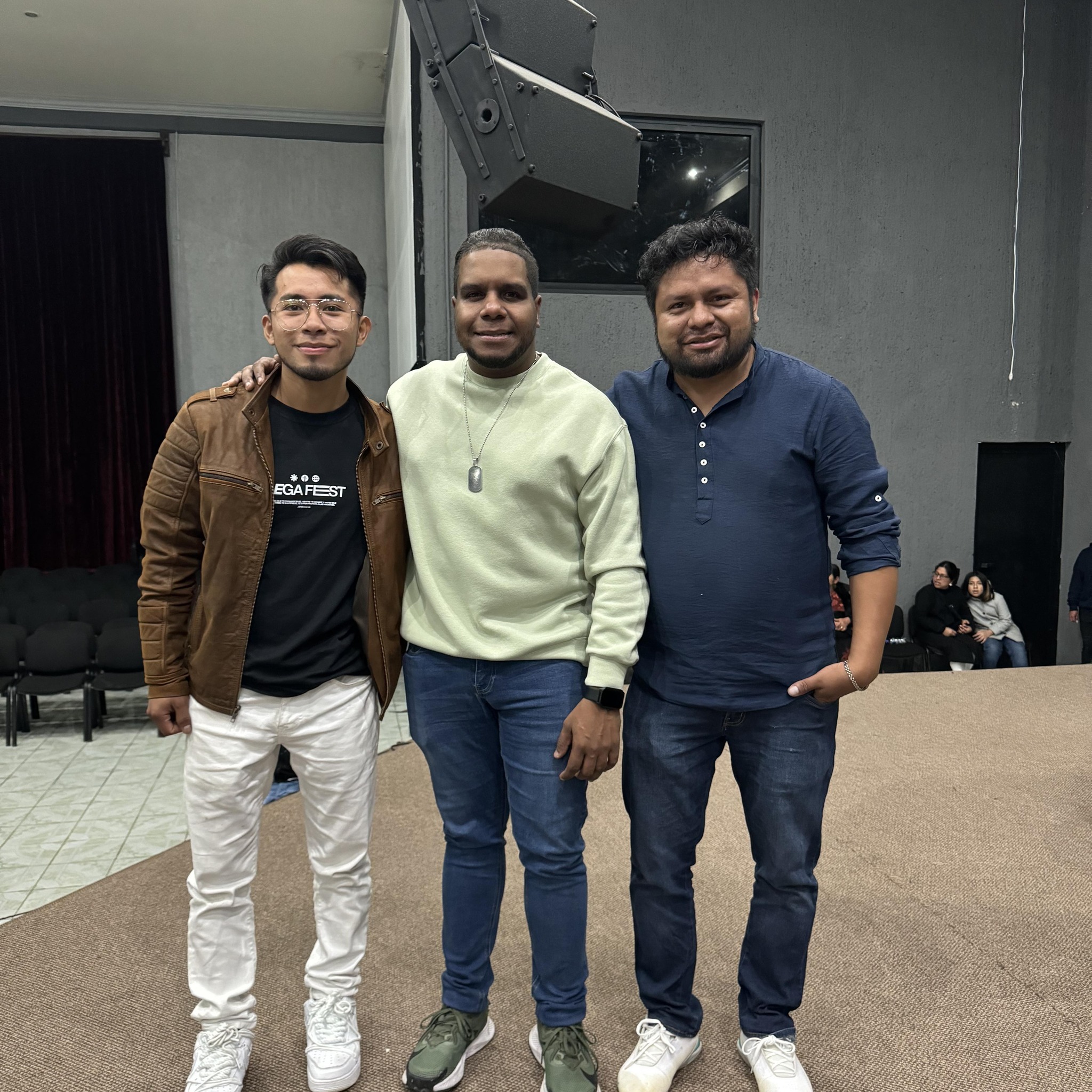 Eli Gómez Eli Gómez added a new photo.