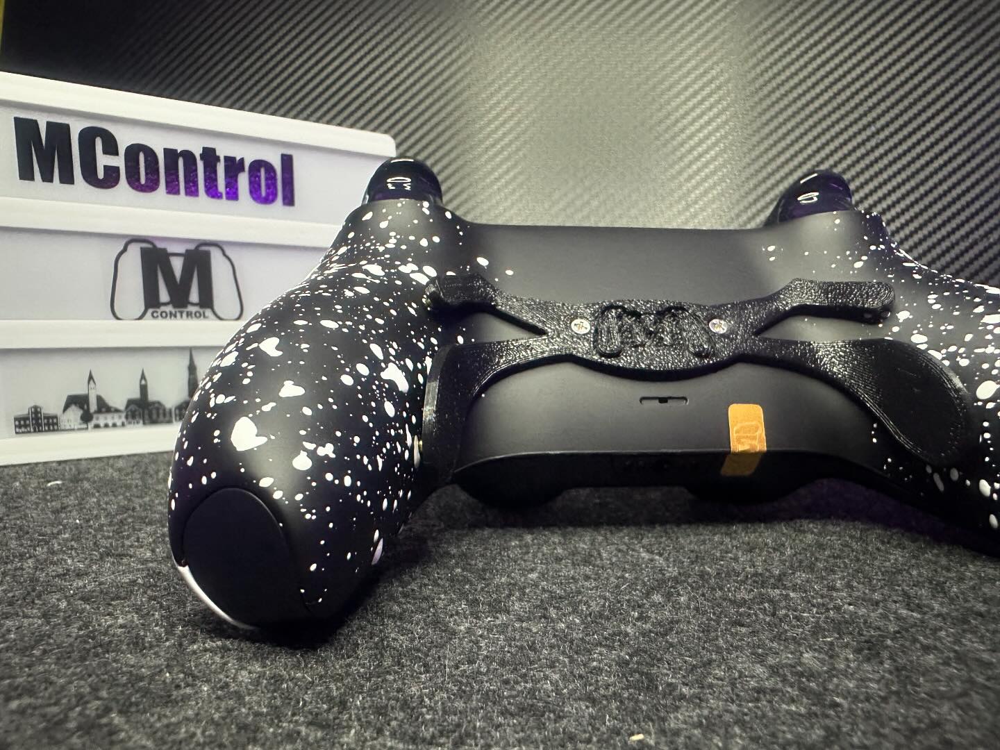 M Control
