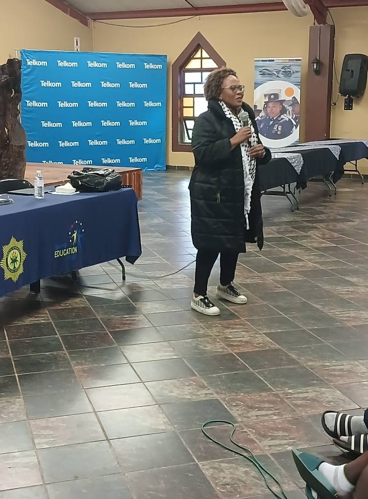 South - #SAPSET #SAPSCares The SAPS Acting Deputy National Commissioner ...