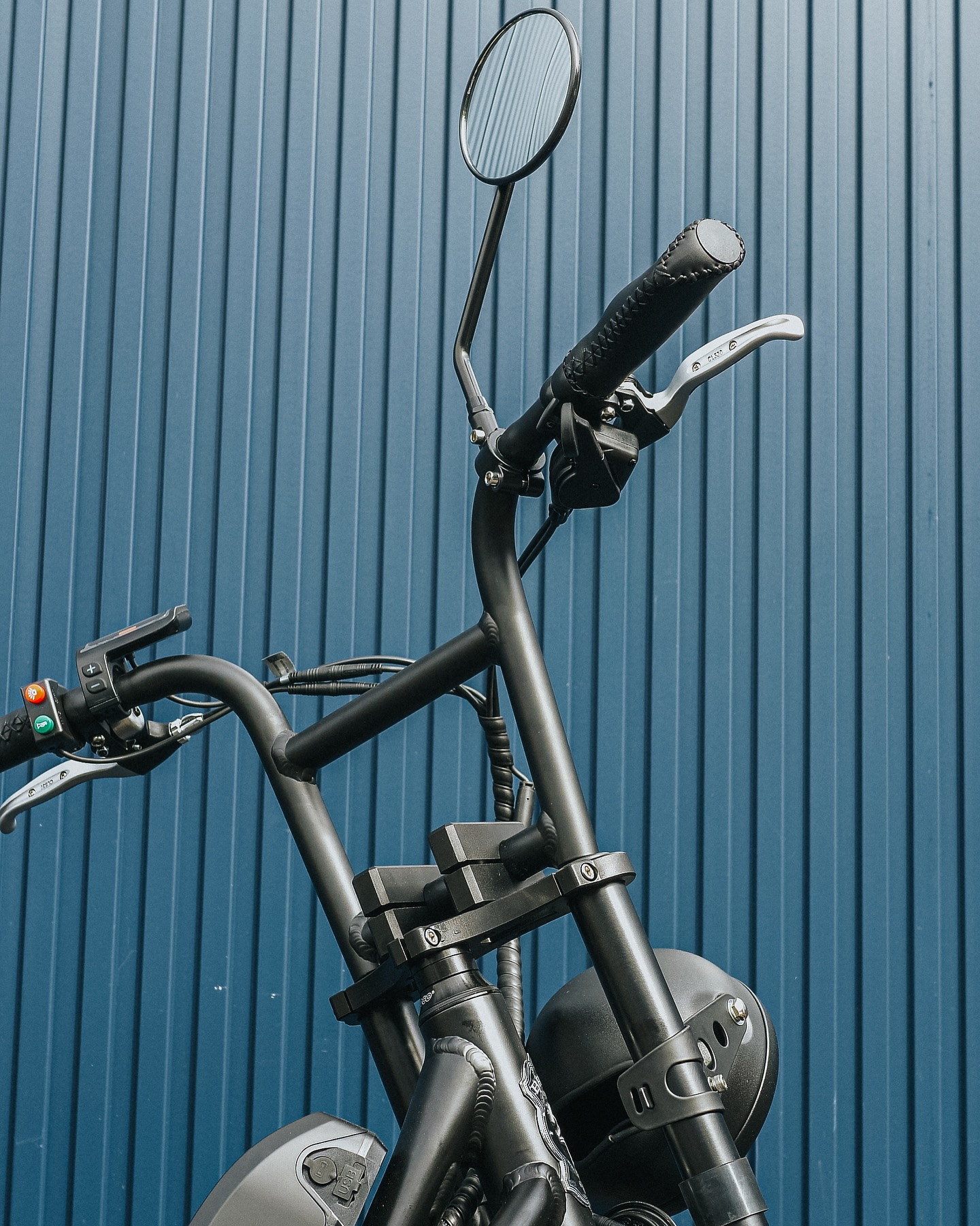 BRONX BUGGY 20 電動アシスト自転車 ブラック