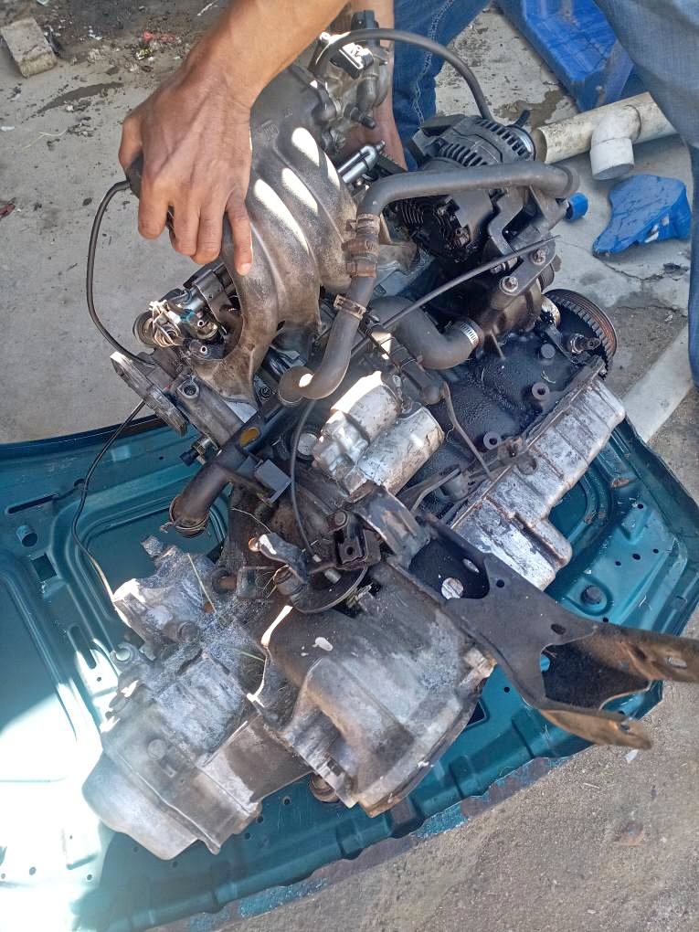 16 opel corsa Moter and gear box with parper - Car Engines & Engine ...