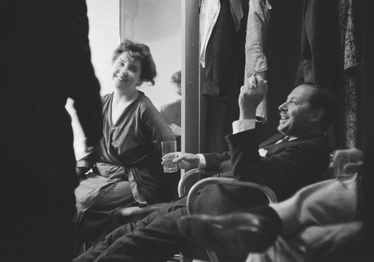 And Introducing Maureen Stapleton