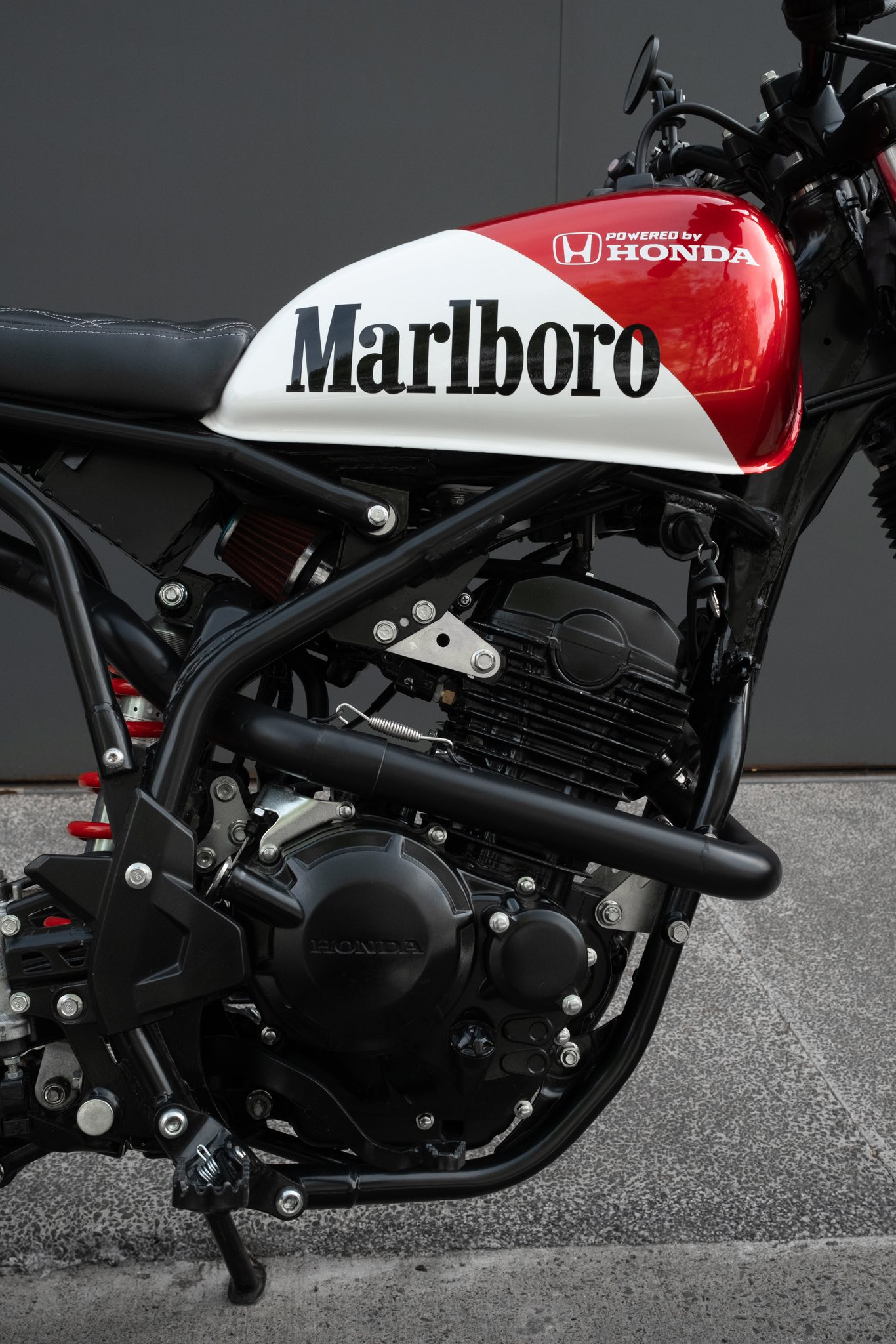 AZFER Customs - HONDA TRACKER 250cc – EDICIÓN MARLBORO... | Facebook