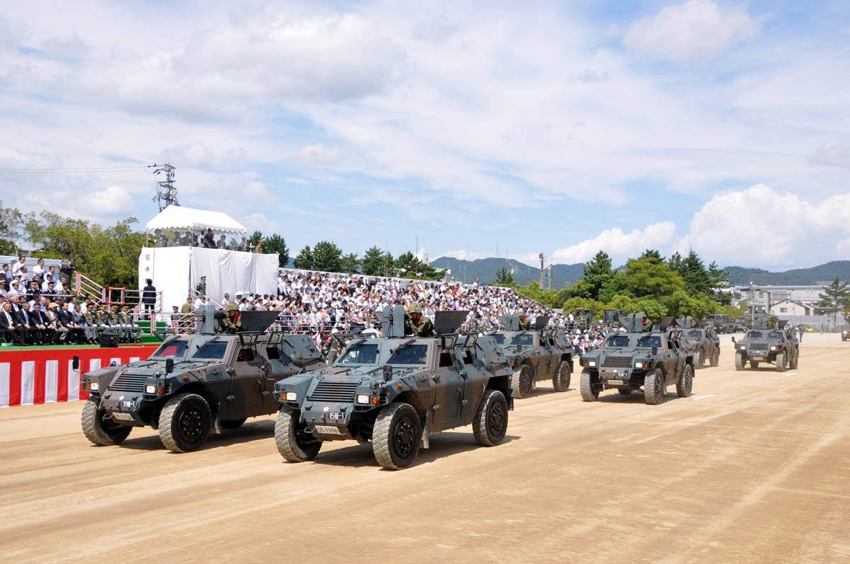 9月13日（日）、伊丹駐屯地（兵庫県）において陸上自衛隊 中部方面