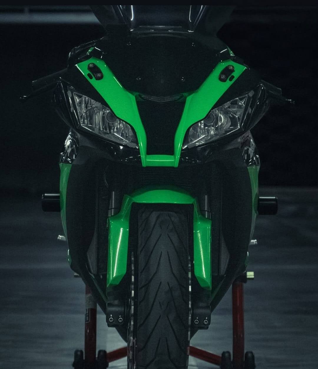 🏍️🔥 2014 Kawasaki ZX‑10R 🔥🏍️ 📍 Mileage: 39,800 km | Full