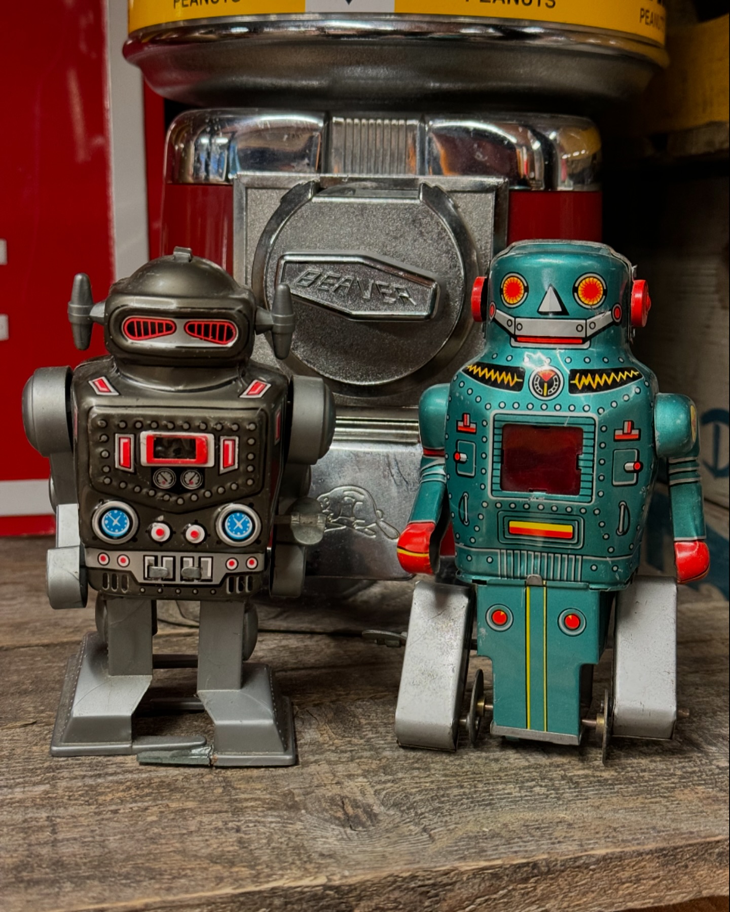 Bedstefars - Gamle gamle blik robotter / Made in Japan / H13cm 