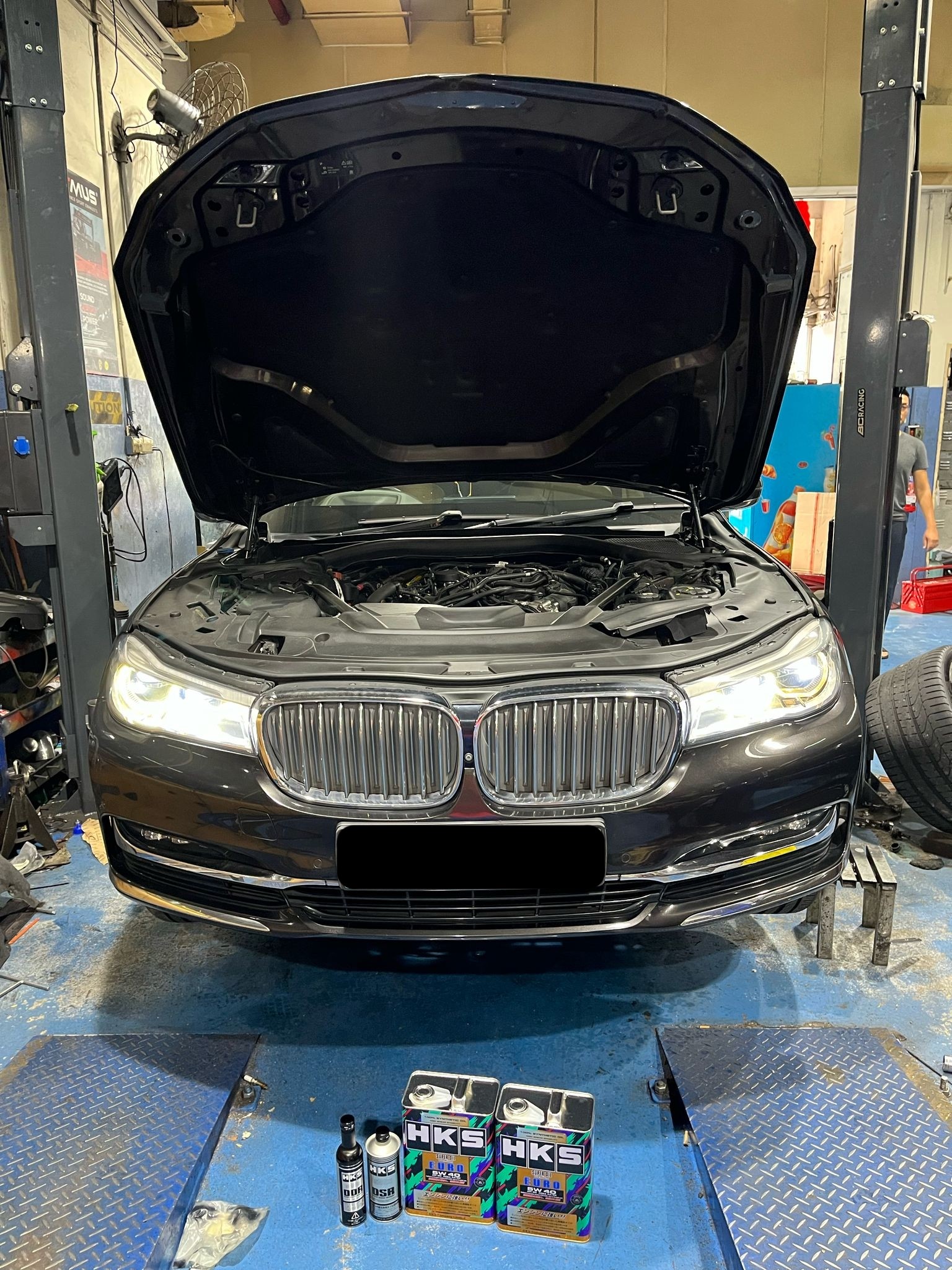B.M.W. 730LI G11 Routine servicing done with our HKS Super Oil 