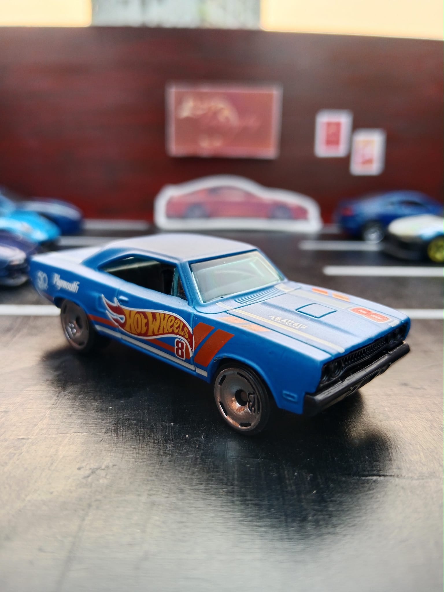 HW コンベンション限定　70 　ロードランナー　レースチームスペクトラブルー Hot Wheels Classic 70 Roadrunner in Spectra Pink