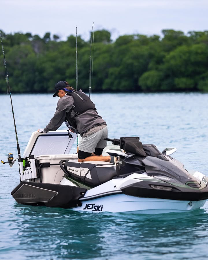 Store your catch in the #JetSki Ultra 160LX-S Angler watercraft