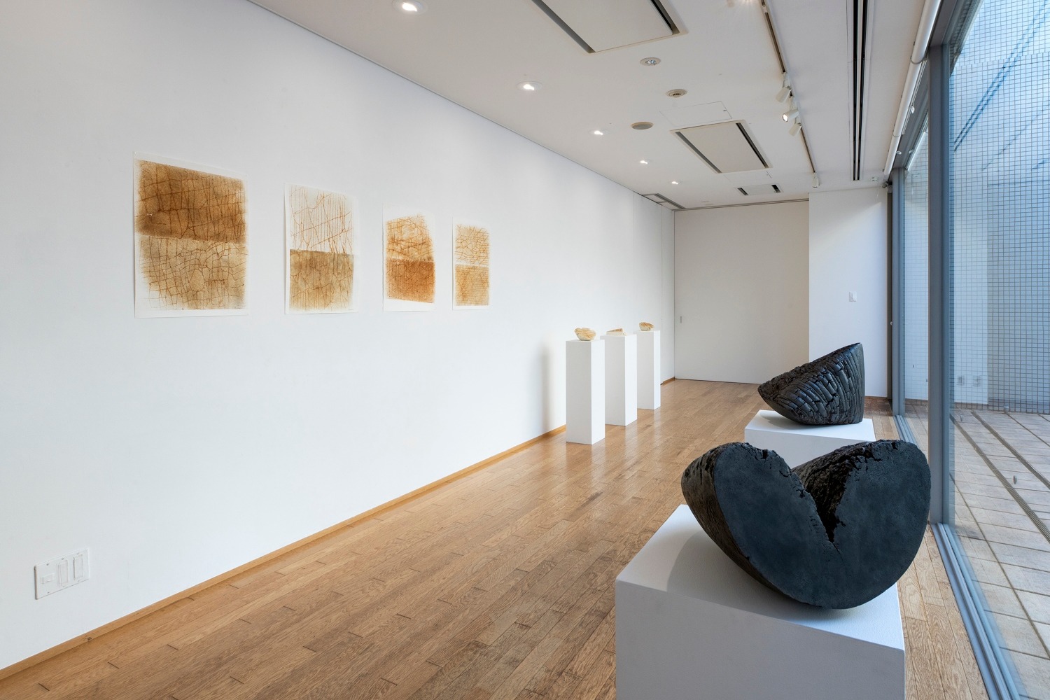 Yo Akiyama: The Unborn is on view at ARTCOURT Gallery, Osaka 