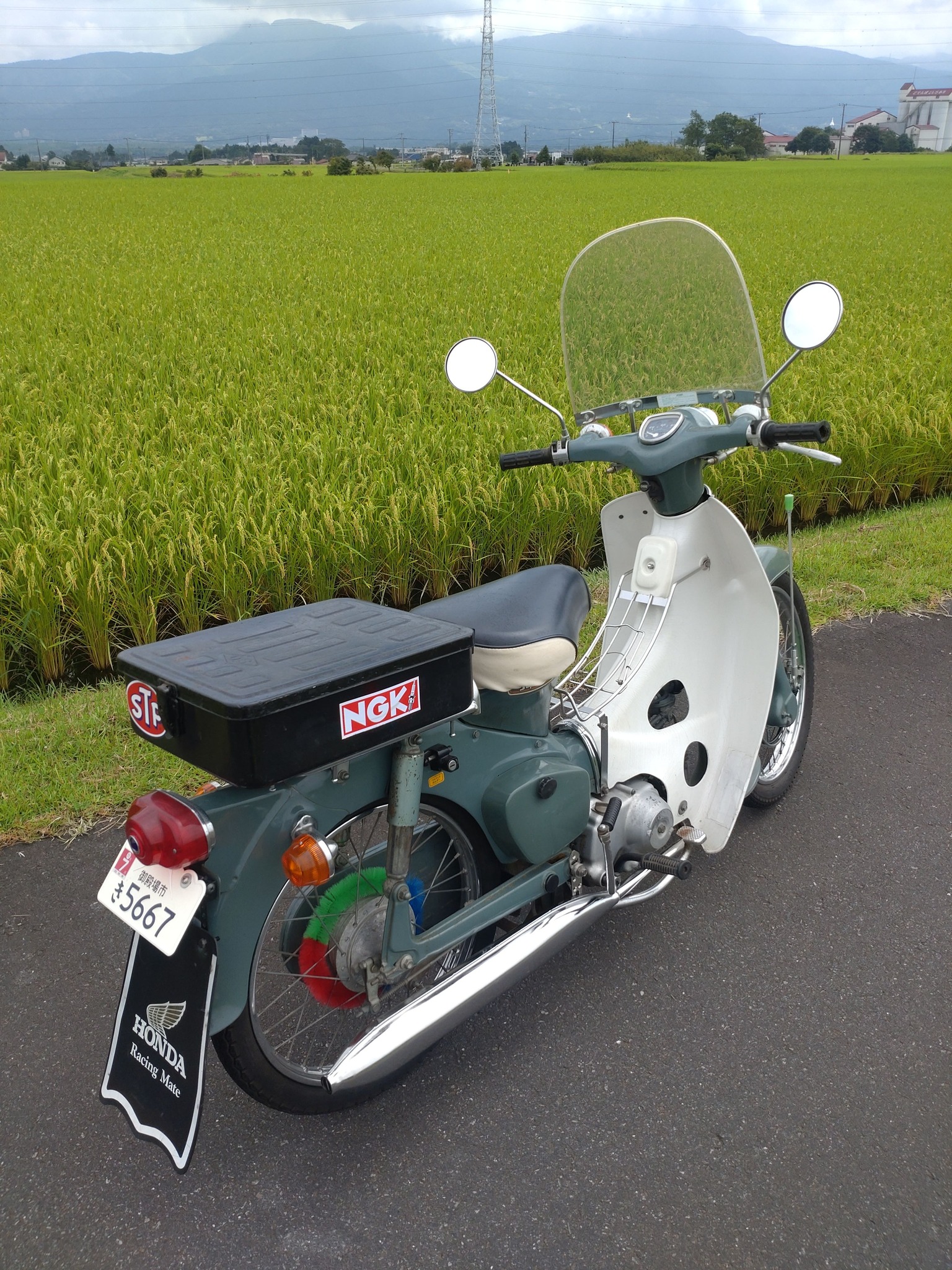 クロスカブ110 JA10【フロントホイール】カブプロ17インチ化にも