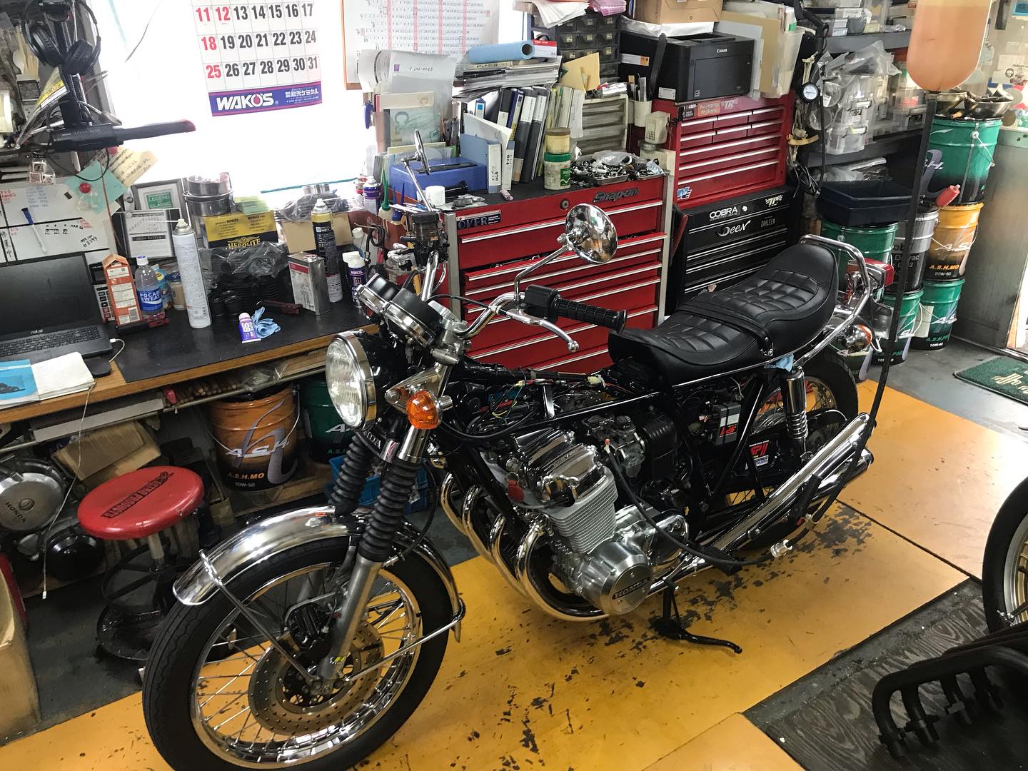 HONDA CB750 エアークリーナーボックス おまけ付きホンダ（HONDA 