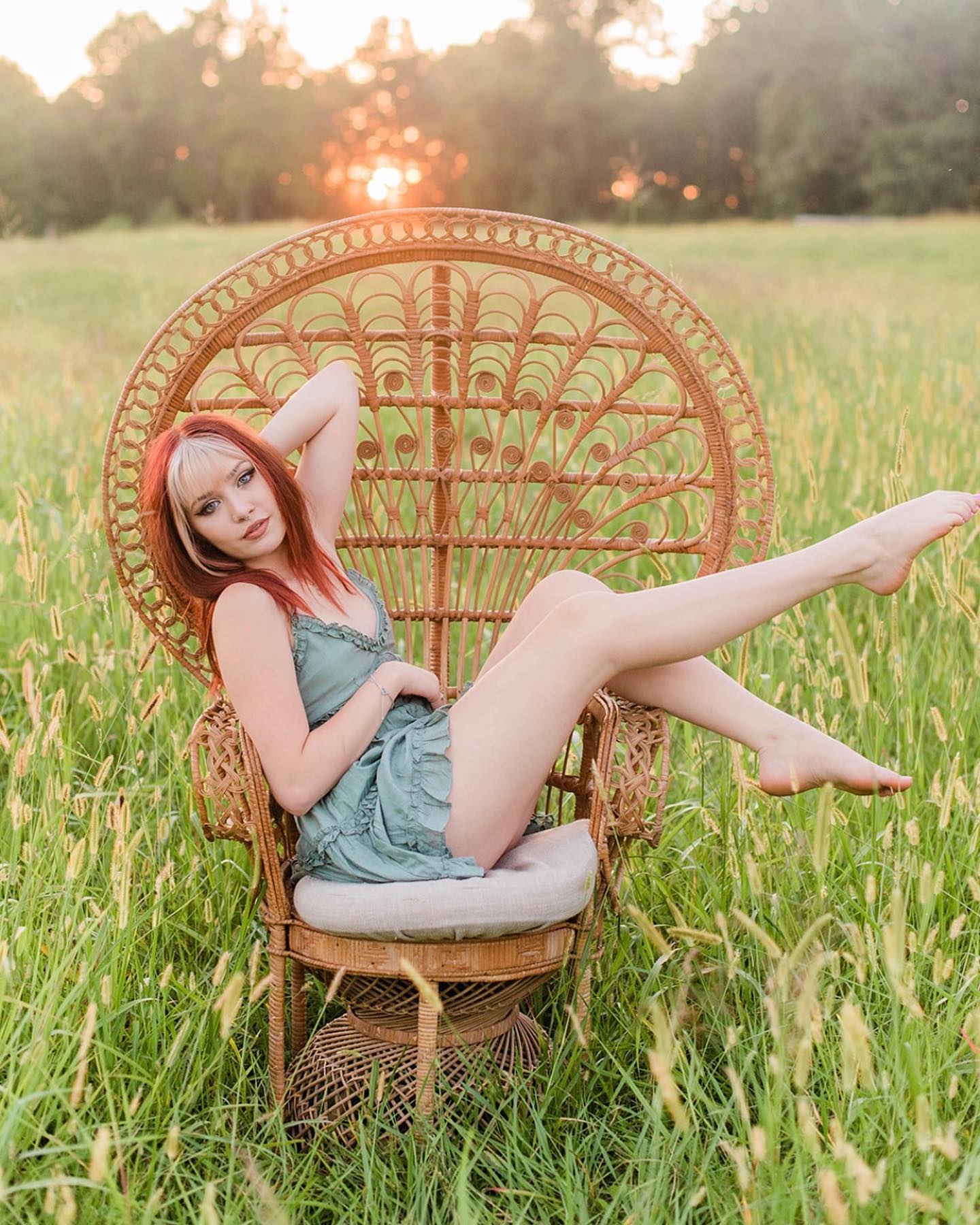 Justice Rae's - 🌅 Sunset Graduation pictures! 📸... | Facebook