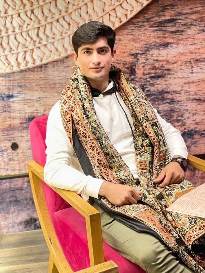 Naseem Shah @ | Facebook
