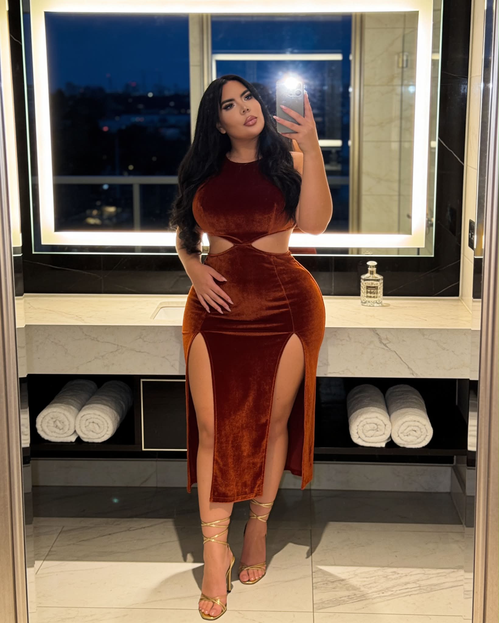rust velvet dress Diana Versatile styling Juniors Rory Velvet Dress |