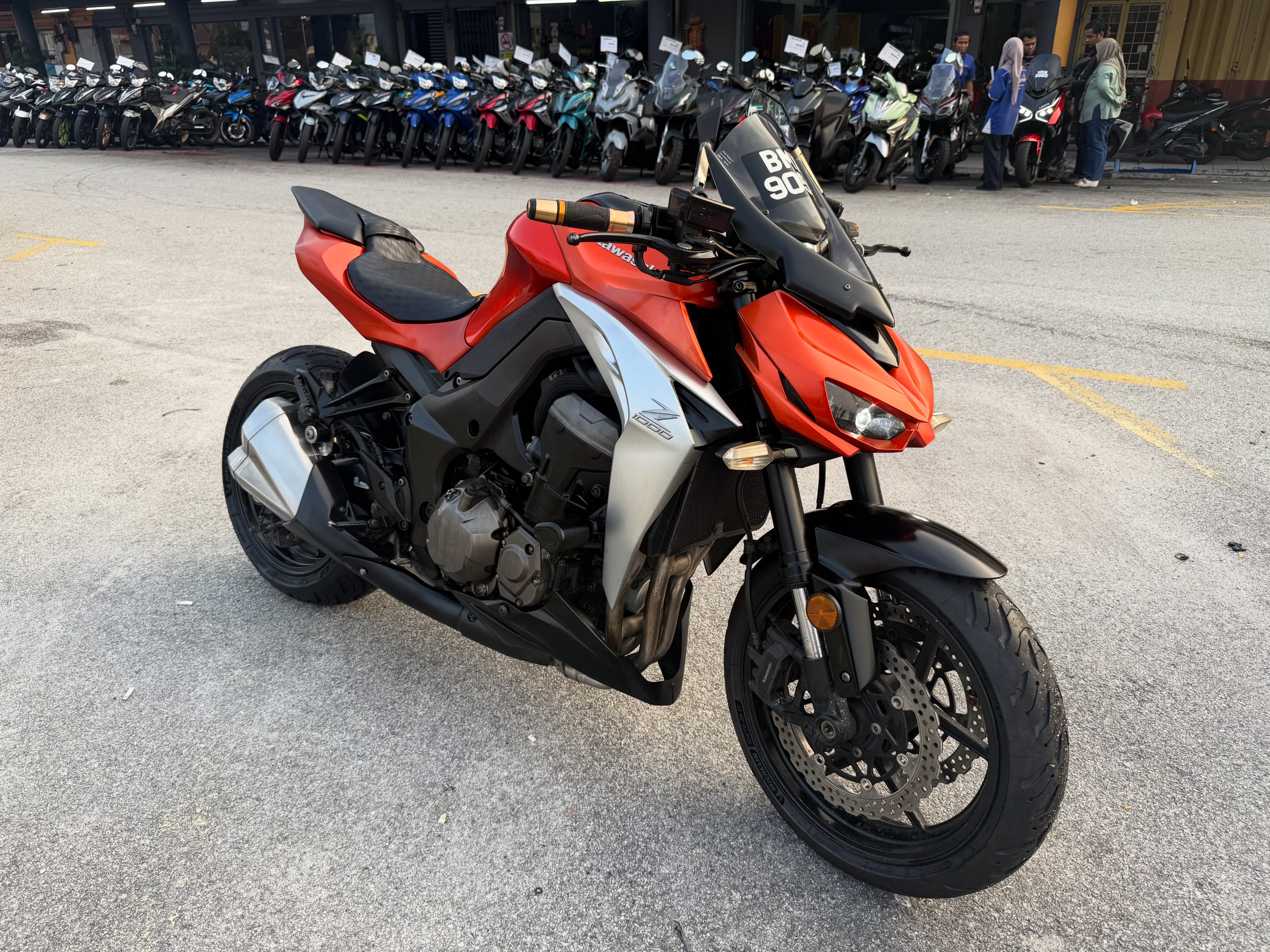 2014 KAWASAKI Z1000 SUGOMI 4Cylinder “ For Sales ( 1 YEAR WARRANTY