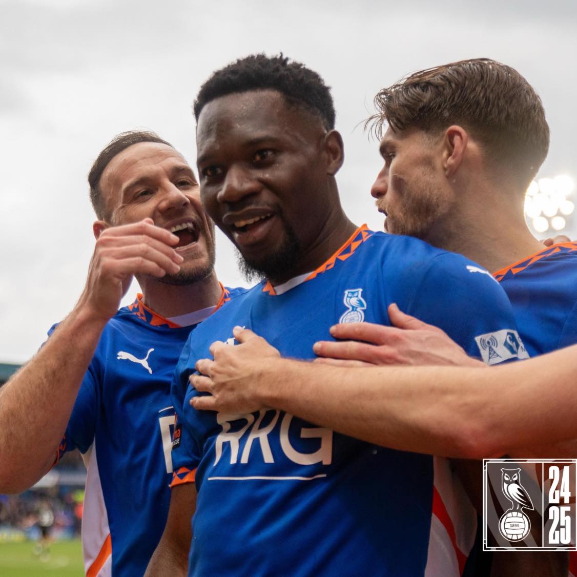 Oldham - 😆 You just love to see it. #oafc | Facebook