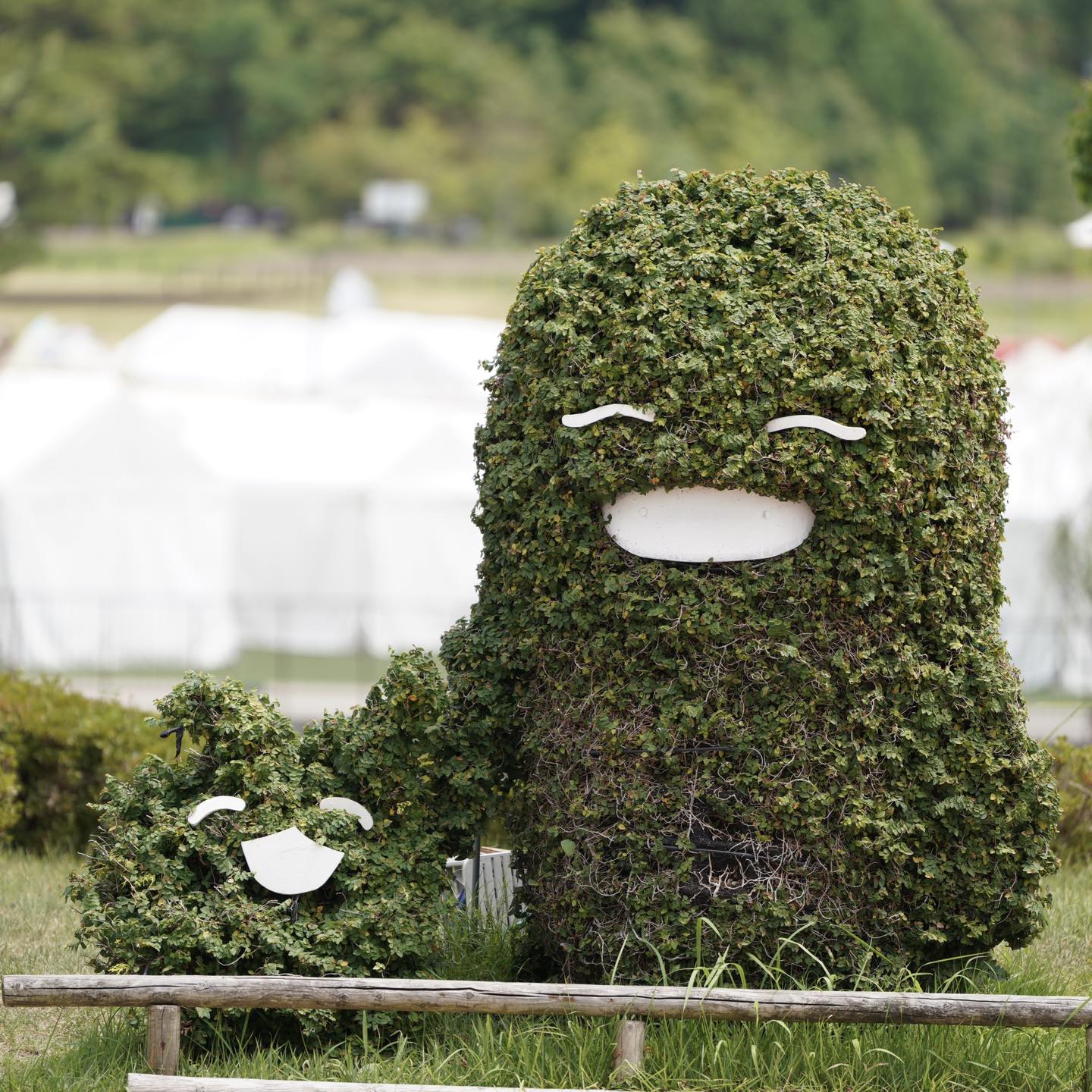 愛・地球博記念公園（モリコロパーク）内で見られるモリゾー、キッコロ