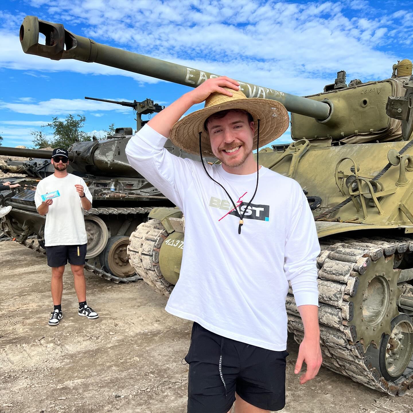 MrBeast - Here’s $500,000 but I’m gonna do whatever I can... | Facebook