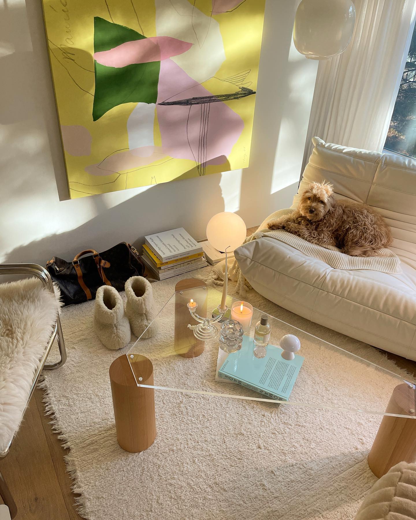Haily Hill's - Poem Table 기다리시는 분들 너무 많으시죠?🥹 하일리힐즈... | Facebook