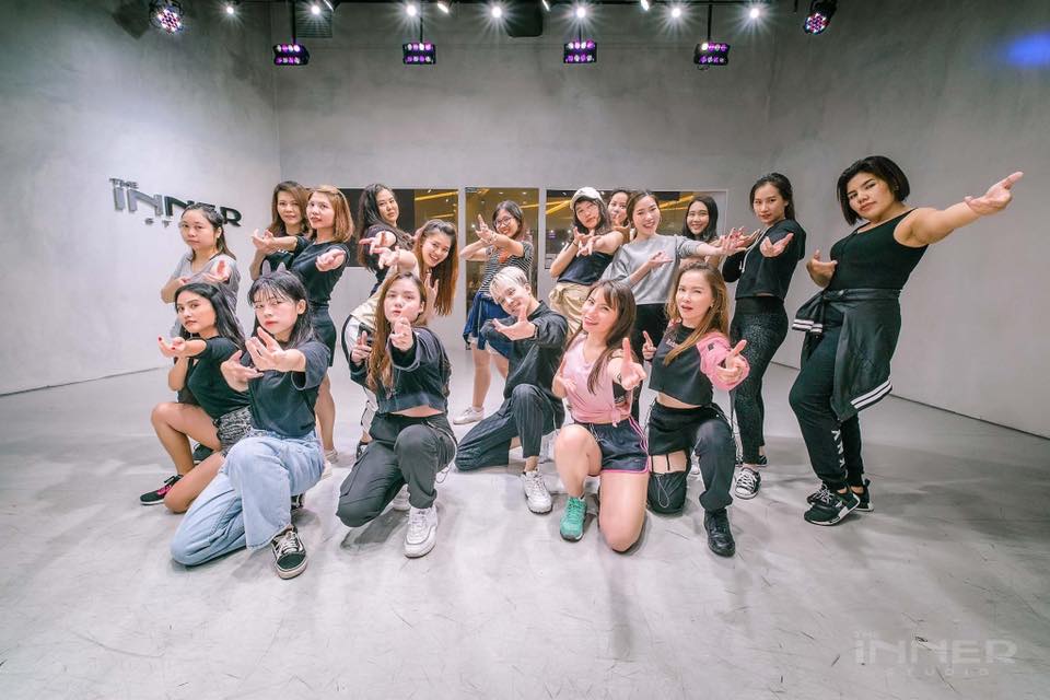 คลาสพิเศษ 4 เพลงฮิต BLACKPINK 💓💓 ร@ The... - The Inner Studio