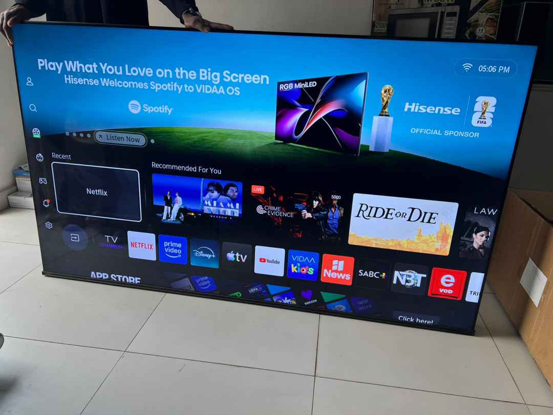 HISENSE 80” SMART TV PRE-OWNED K18,999 • Hisense 80-inch Smart TV