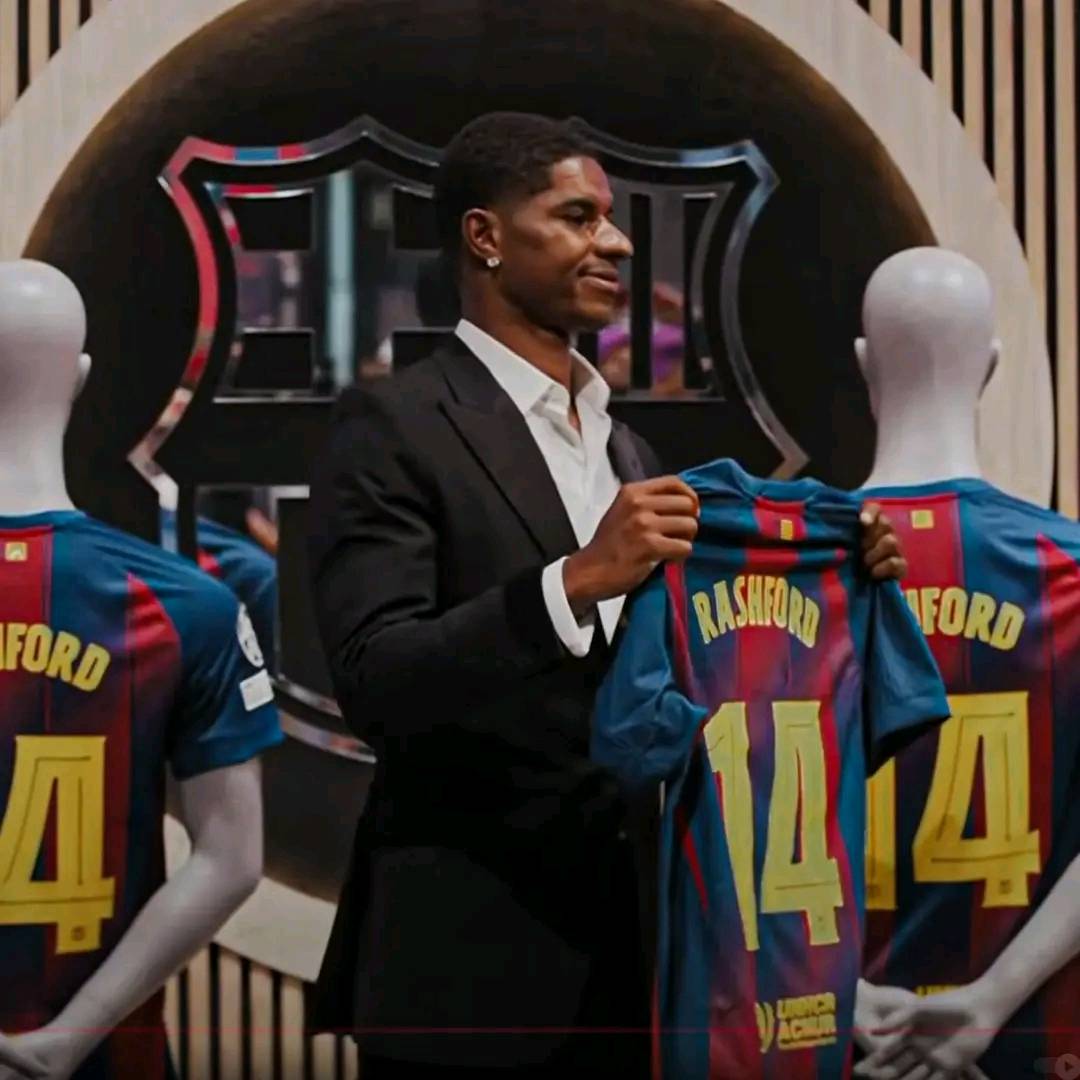 Marcus Rashford inherits Thierry Henry's iconic no.14 shirt at
