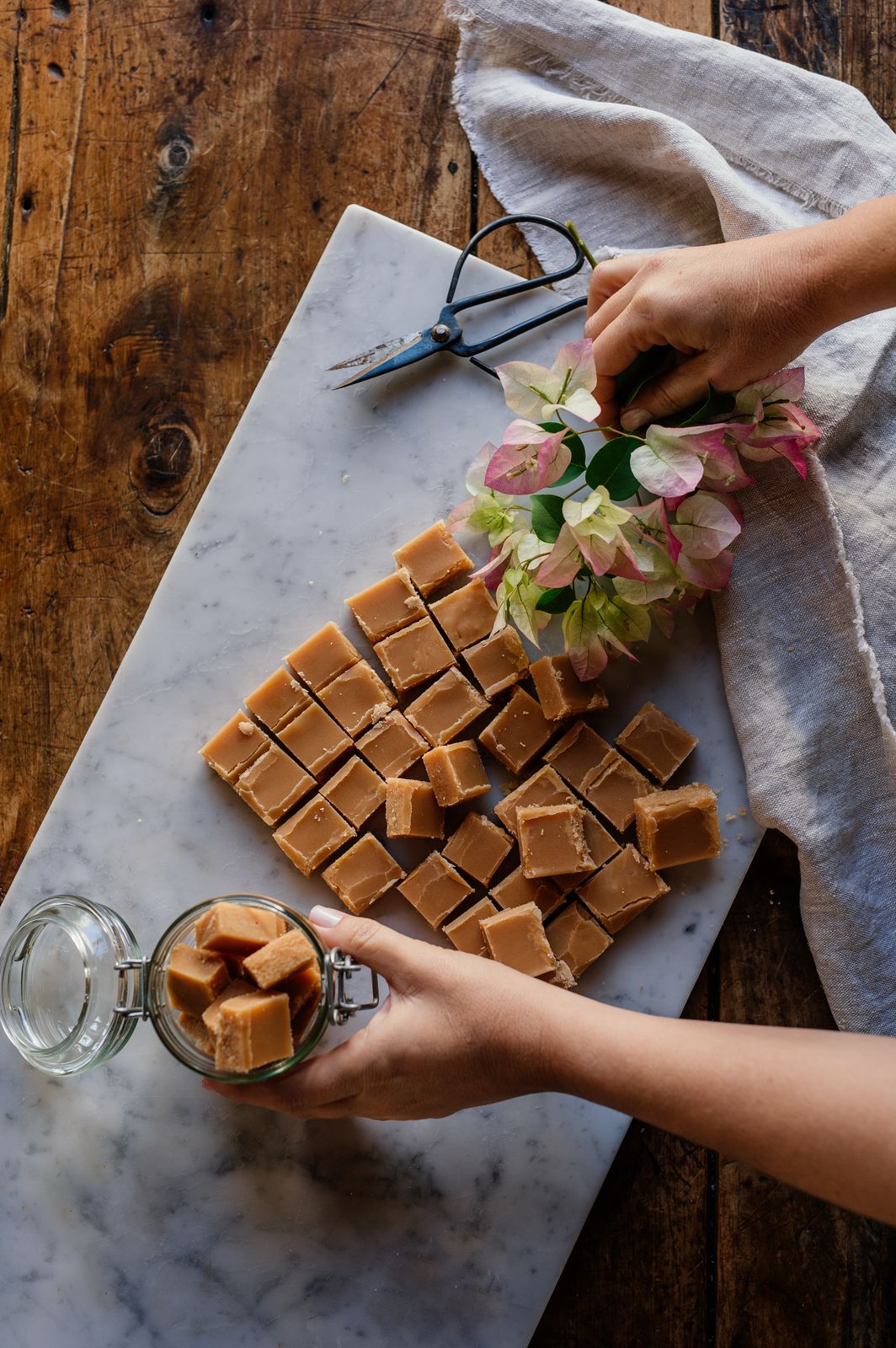 Radio - Elmarie se Outydse fudge Romerige fudge wat in jou mond ...