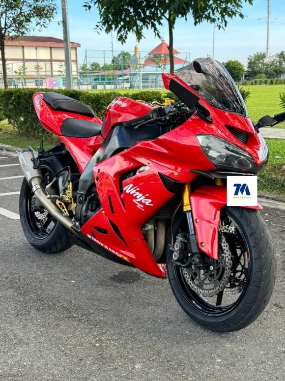 🏍️Kawasaki ZX 1000R | SUPER RED | Best Deal at TM Motoworld
