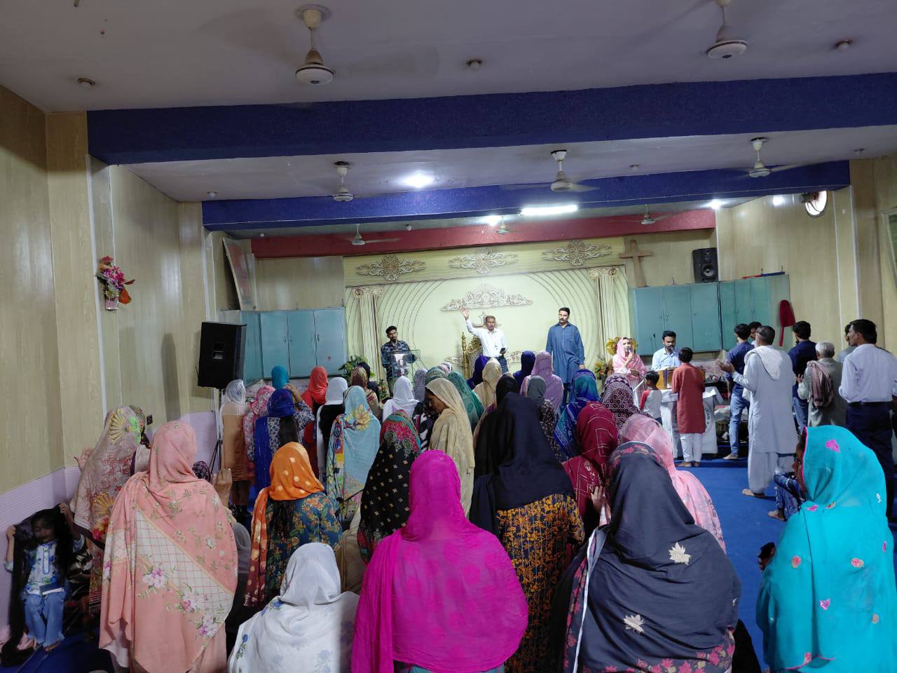 Worshiper Hina Rizwan