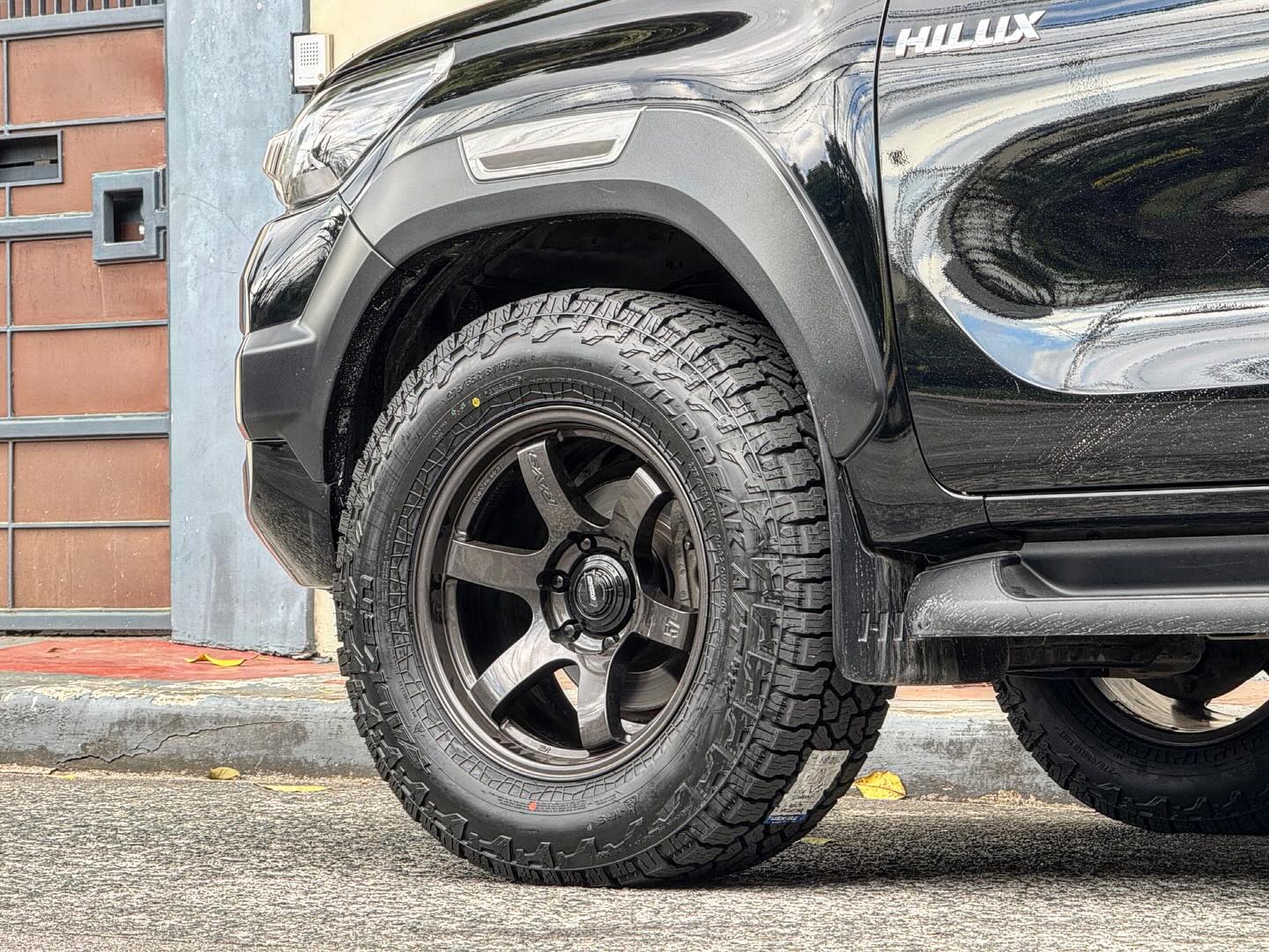 Atoy Customs 4x4 and... - Atoy Customs 4x4 and Bodykits